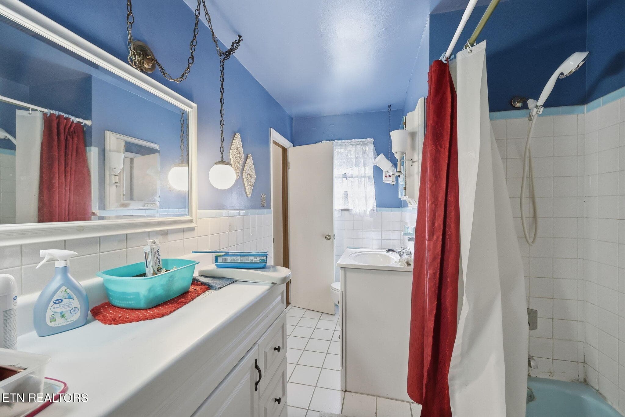 10-web-or-mls-010_4704Maplehill - 4704 Maplehill Rd, Knoxville, TN 37914, Knoxville