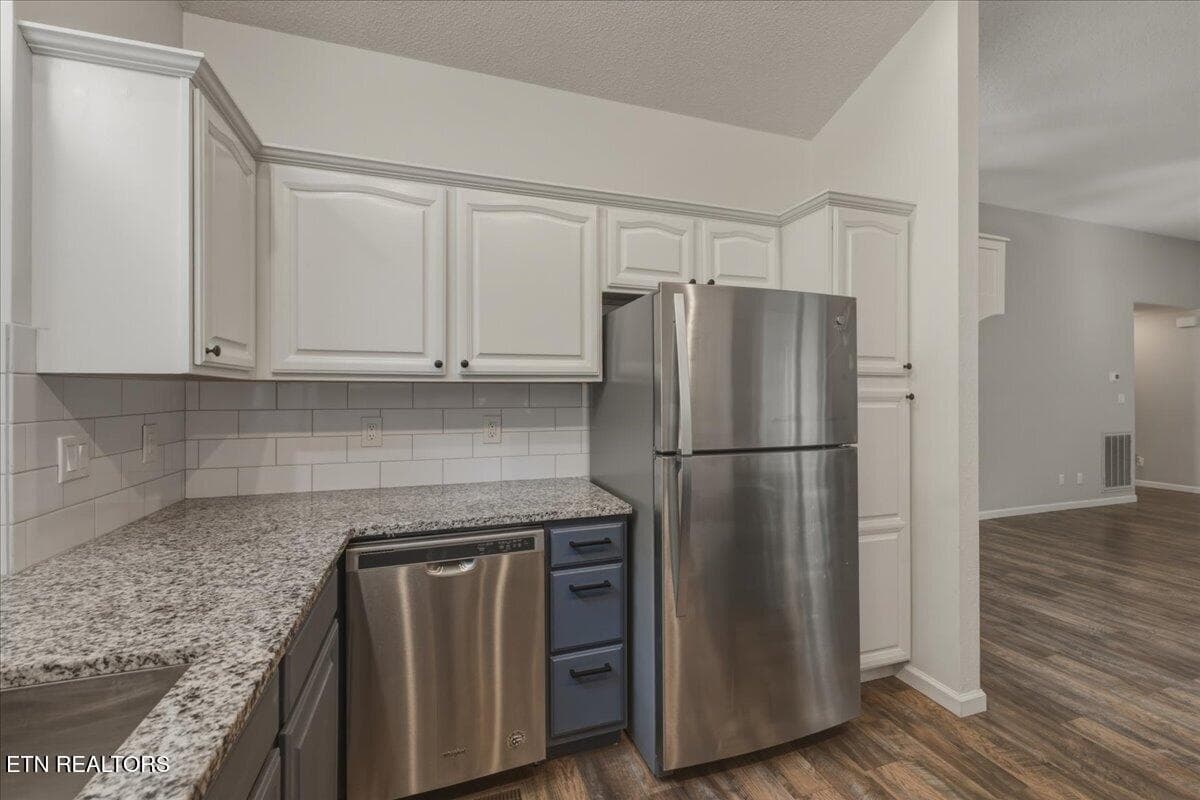 13-Kitchen - 310 Paoli Trace, Loudon, TN 37774, Loudon
