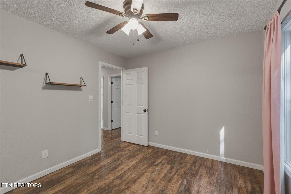 23-Bedroom 2 - 310 Paoli Trace, Loudon, TN 37774, Loudon