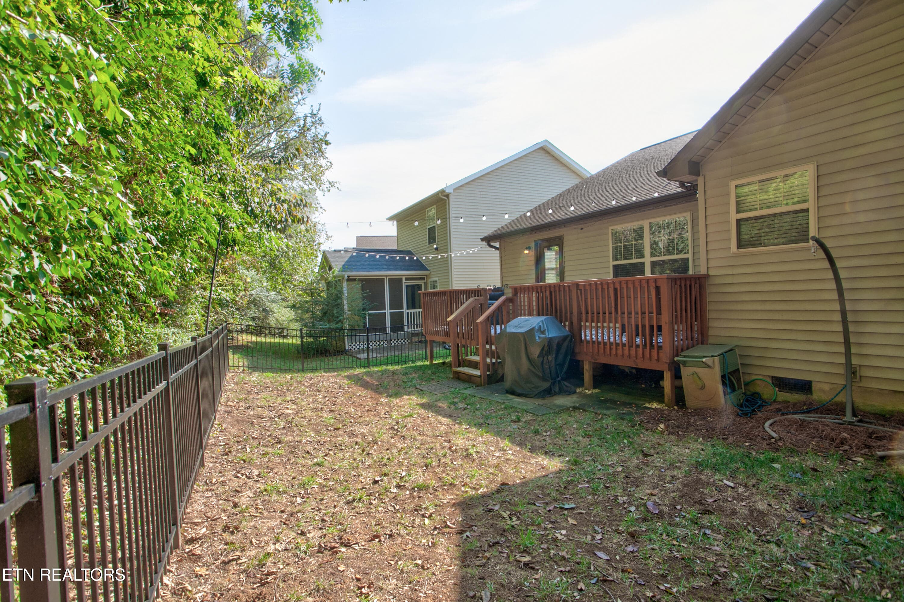040 - 9931 Thunderbolt Way - 9931 Thunderbolt Way, Knoxville, TN 37923, Knoxville