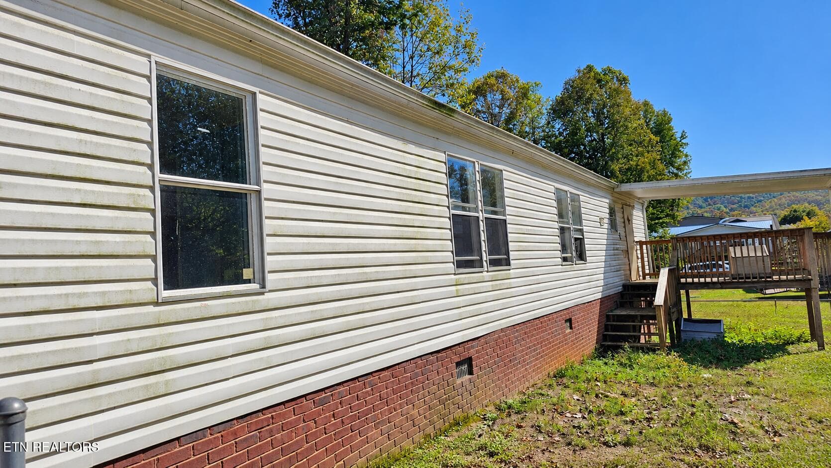 file_00000000215c820e91bceb0f1810f669 - 137 Cutters Lane, Clinton, TN 37716