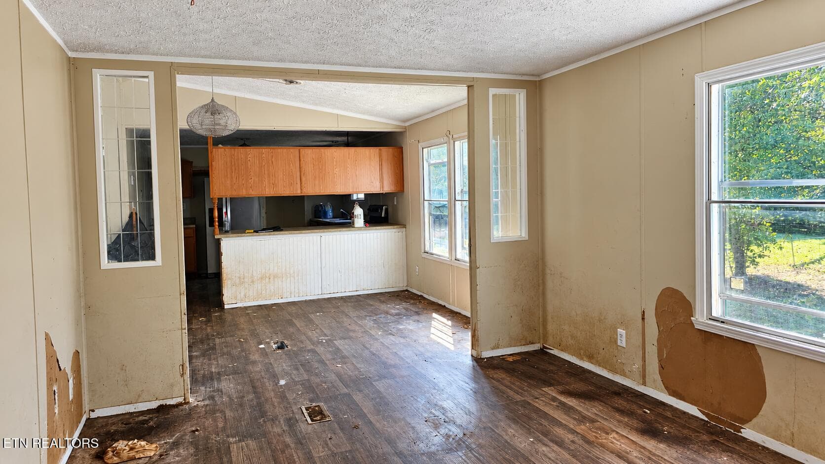 file_00000000d7fc81fdafa8d6fb39c9ee3d - 137 Cutters Lane, Clinton, TN 37716
