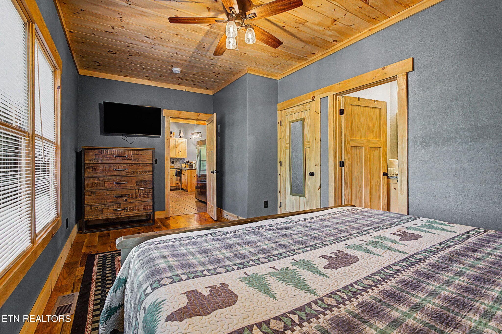 3-web-or-mls-2489-waldens-creek-rd - 2489 Waldens Creek Rd, Sevierville, TN 37862, Sevierville