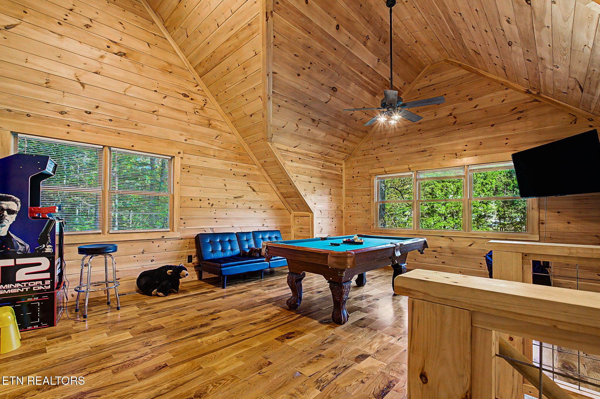 21-web-or-mls-2489-waldens-creek-rd - 2489 Waldens Creek Rd, Sevierville, TN 37862, Sevierville