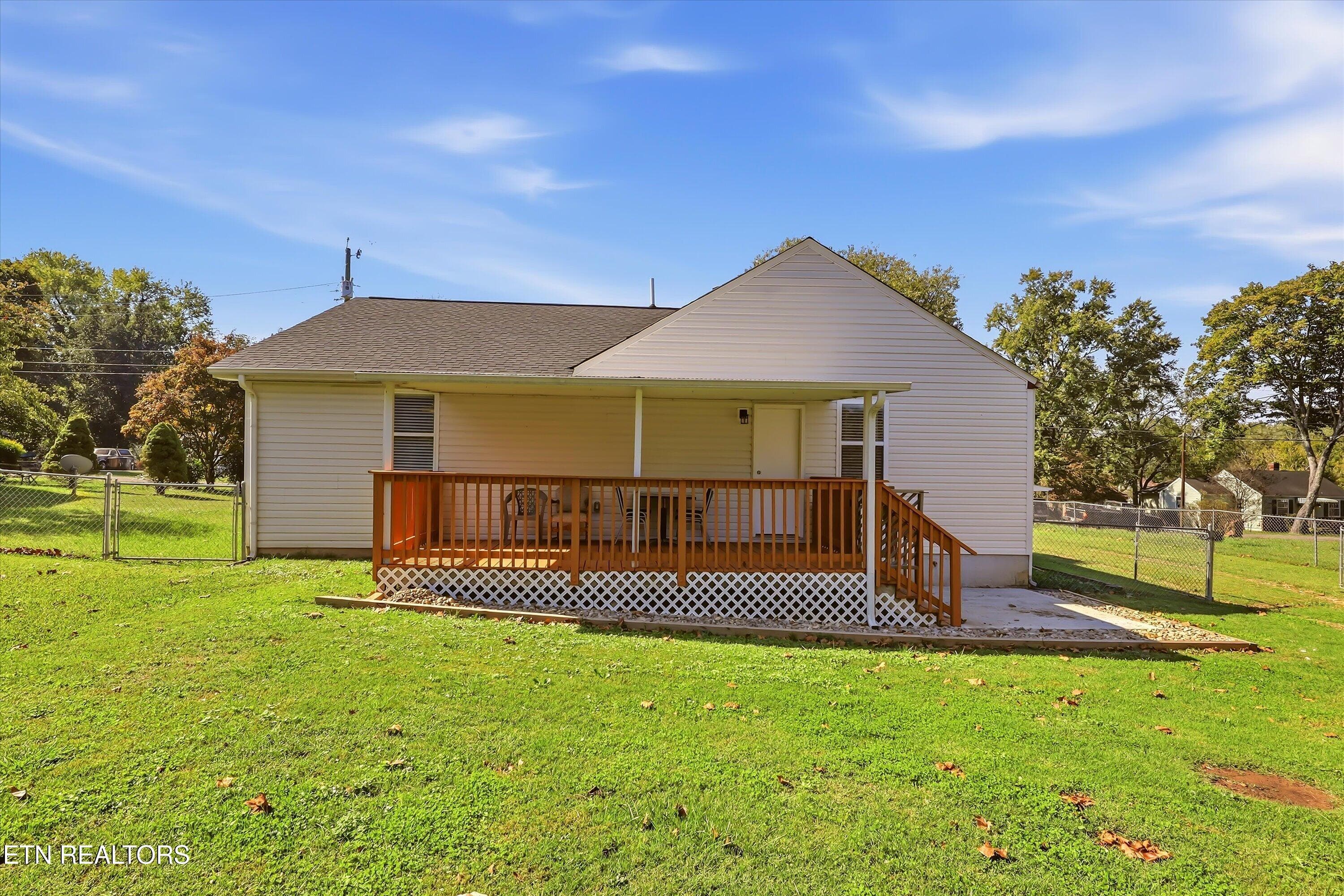 19-FINAL-19 - 3106 Vera Drive, Knoxville, TN 37917, Knoxville