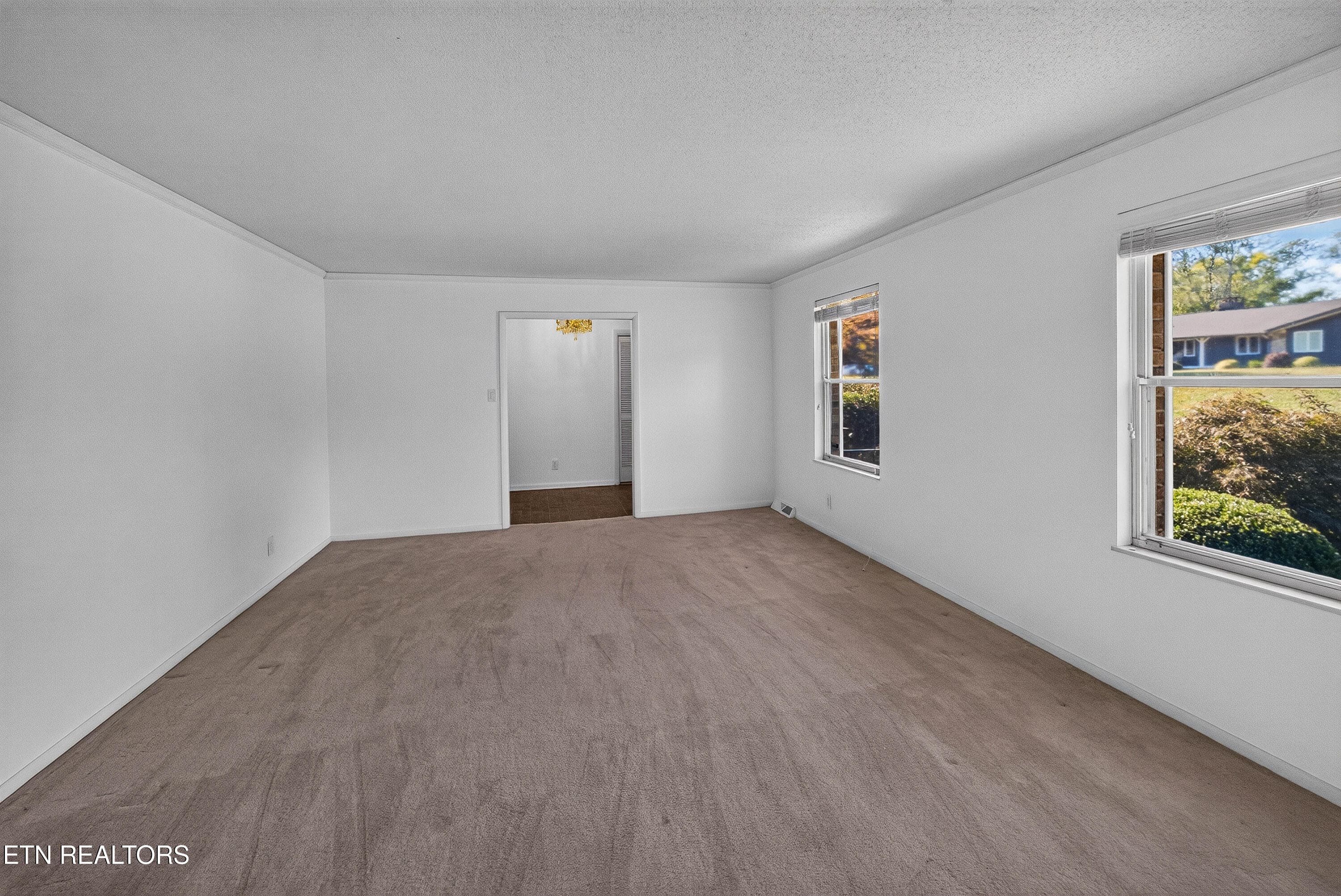 Formal Living Room - 5504 River Point Cove Rd, Knoxville, TN 37919