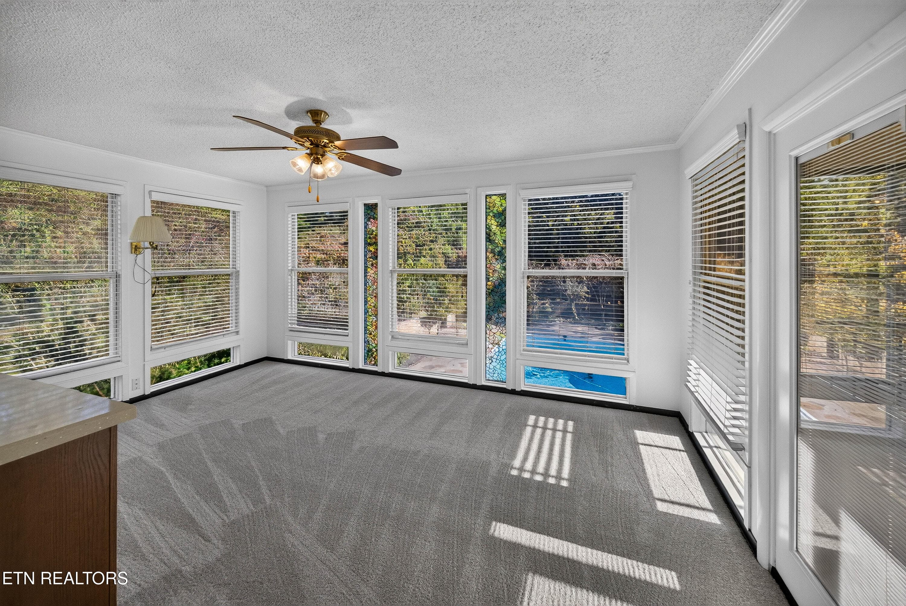 Sunroom - 5504 River Point Cove Rd, Knoxville, TN 37919