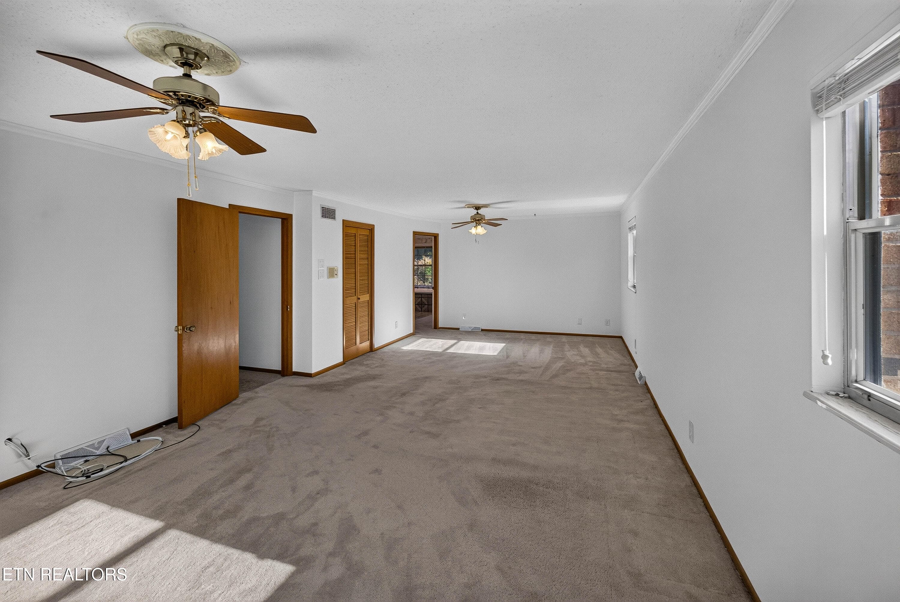 Primary Bedroom - 5504 River Point Cove Rd, Knoxville, TN 37919