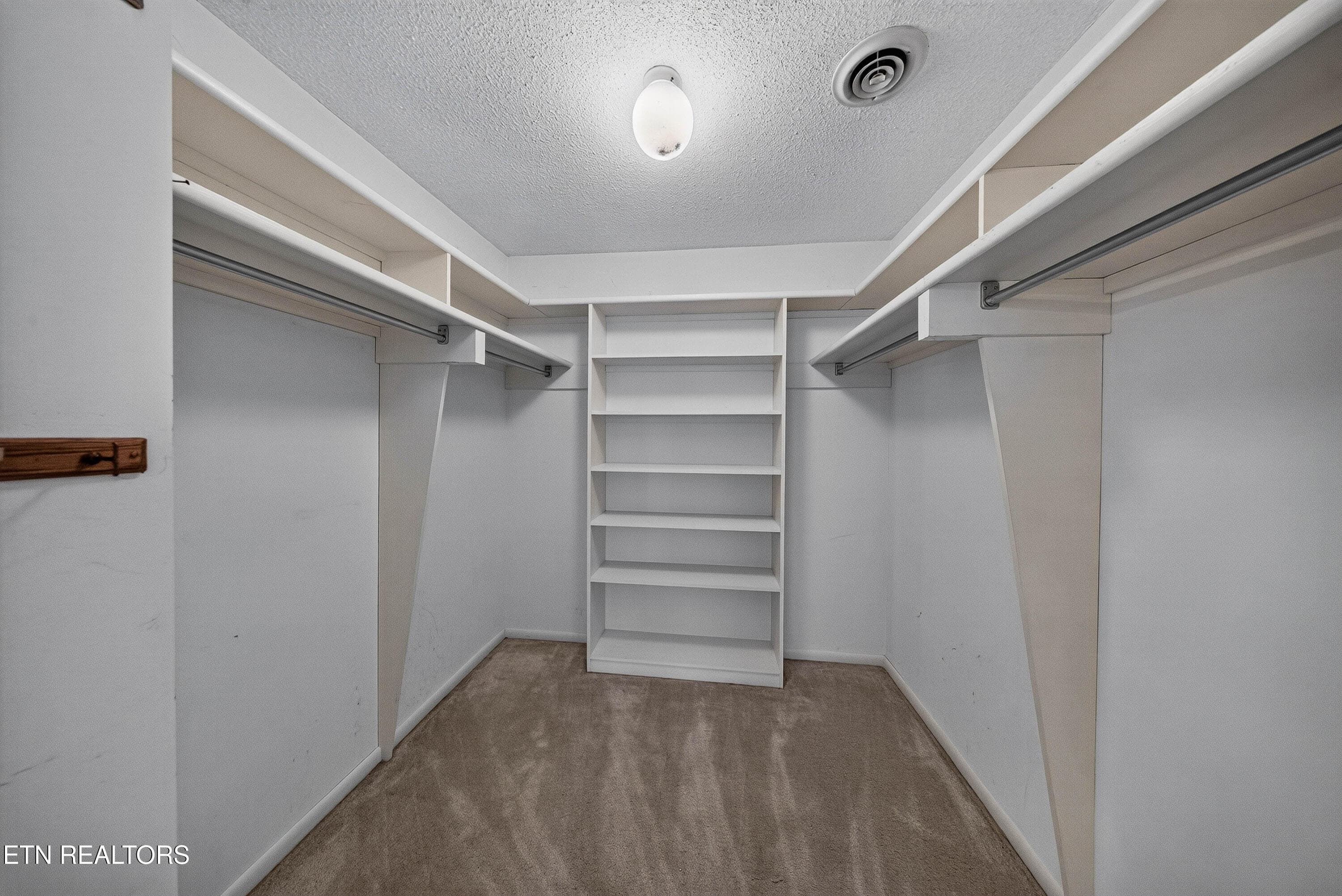 His & Hers Walk-In Closets - 5504 River Point Cove Rd, Knoxville, TN 37919
