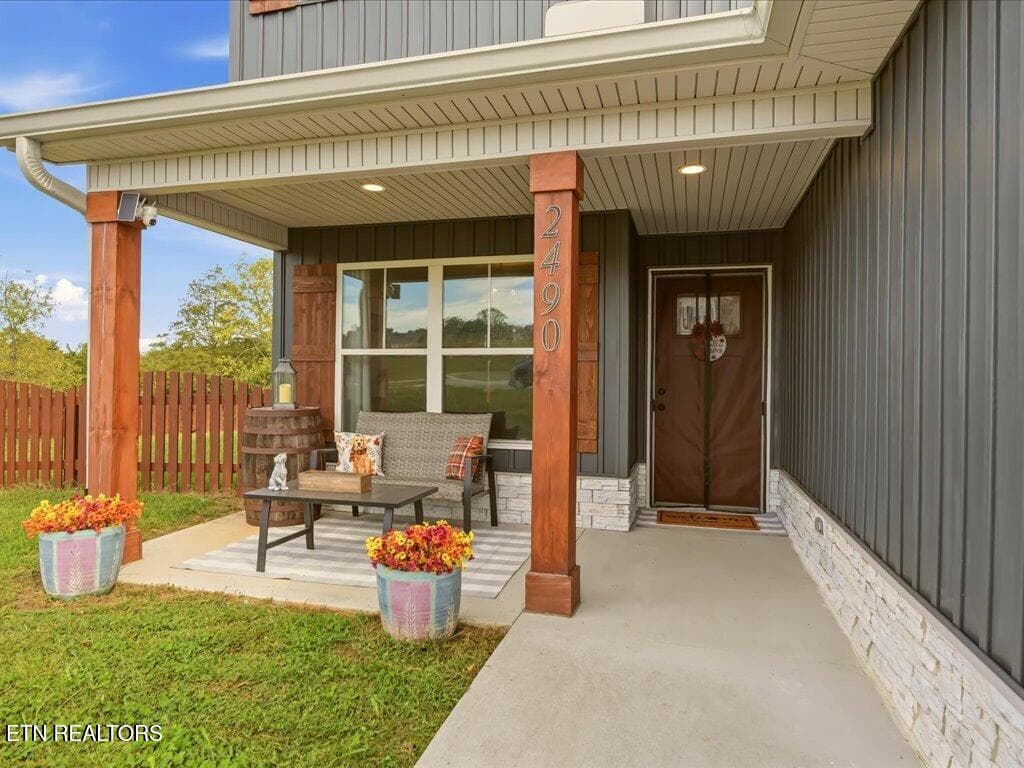 2490 Stream View Ln - 2 - 2490 Stream View Lane, Morristown, TN 37814