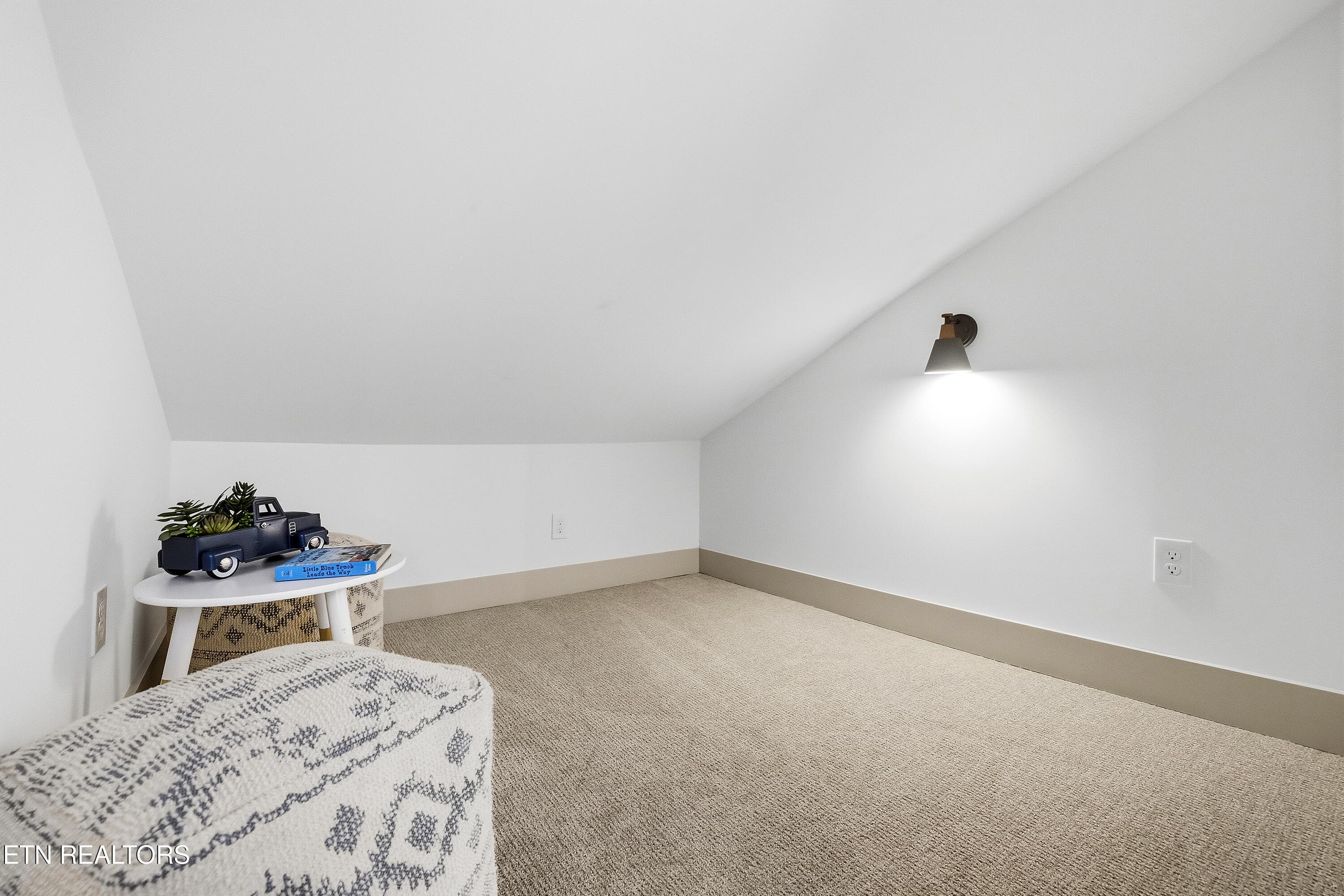 Positive Perceptions-29 - 2622 Woodrow Drive, Knoxville, TN 37918, Knoxville
