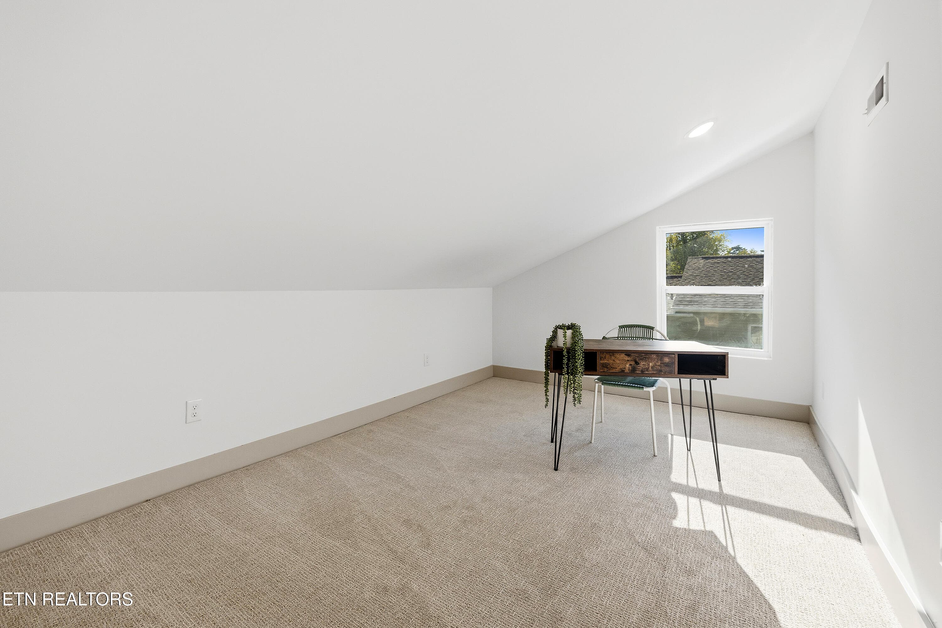 Positive Perceptions-31 - 2622 Woodrow Drive, Knoxville, TN 37918, Knoxville