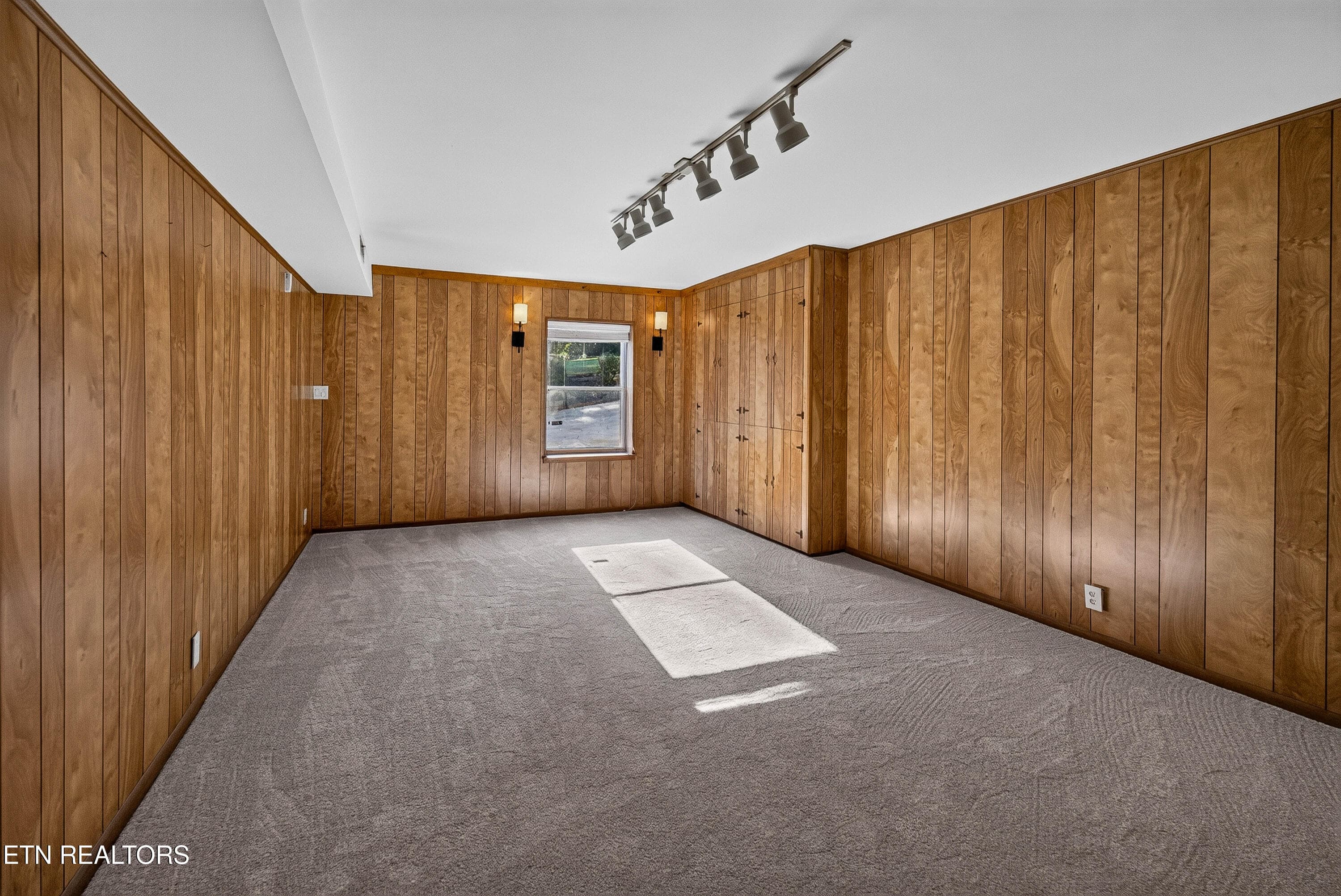 Possible Fifth Bedroom - 5504 River Point Cove Rd, Knoxville, TN 37919