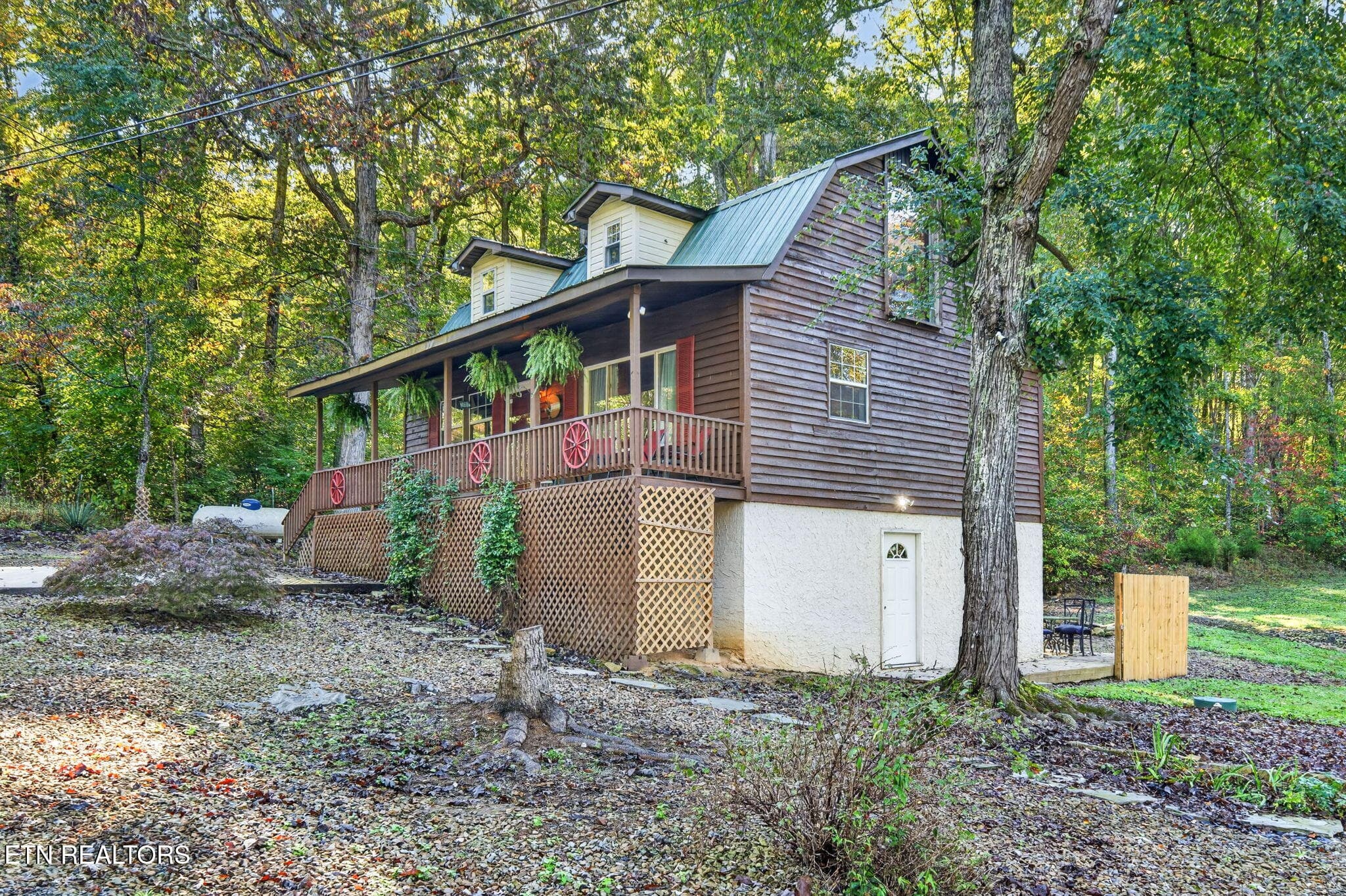 9-web-or-mls-279 Siever Rd_041_TNPC - 279 Siever Rd, Crossville, TN 38572