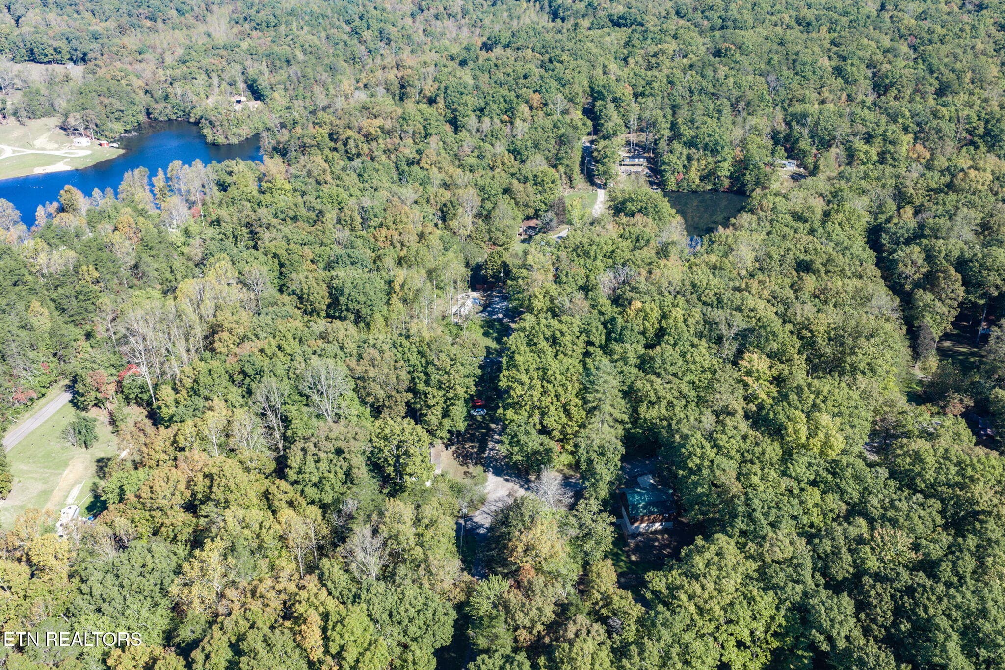 54-web-or-mls-279 Siever Rd_260_TNPC - 279 Siever Rd, Crossville, TN 38572