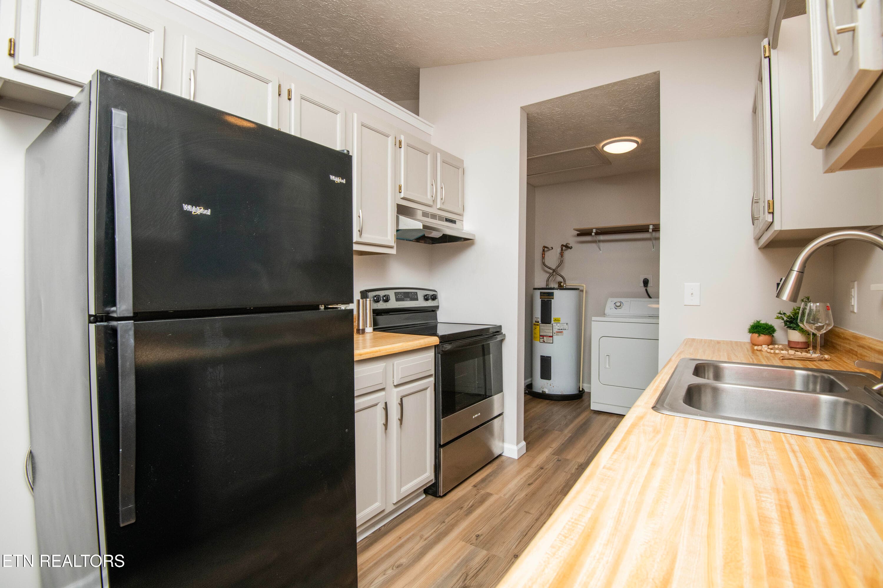 kitchen 4 - 3337 Buttermilk Rd, Lenoir City, TN 37771, Lenoir City