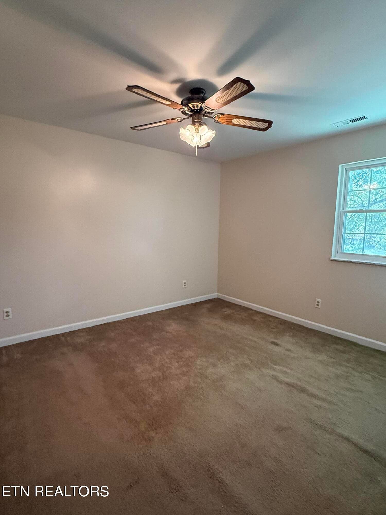 bedroom 2 - 302 Jackson Hills Drive, Maryville, TN 37804, Maryville
