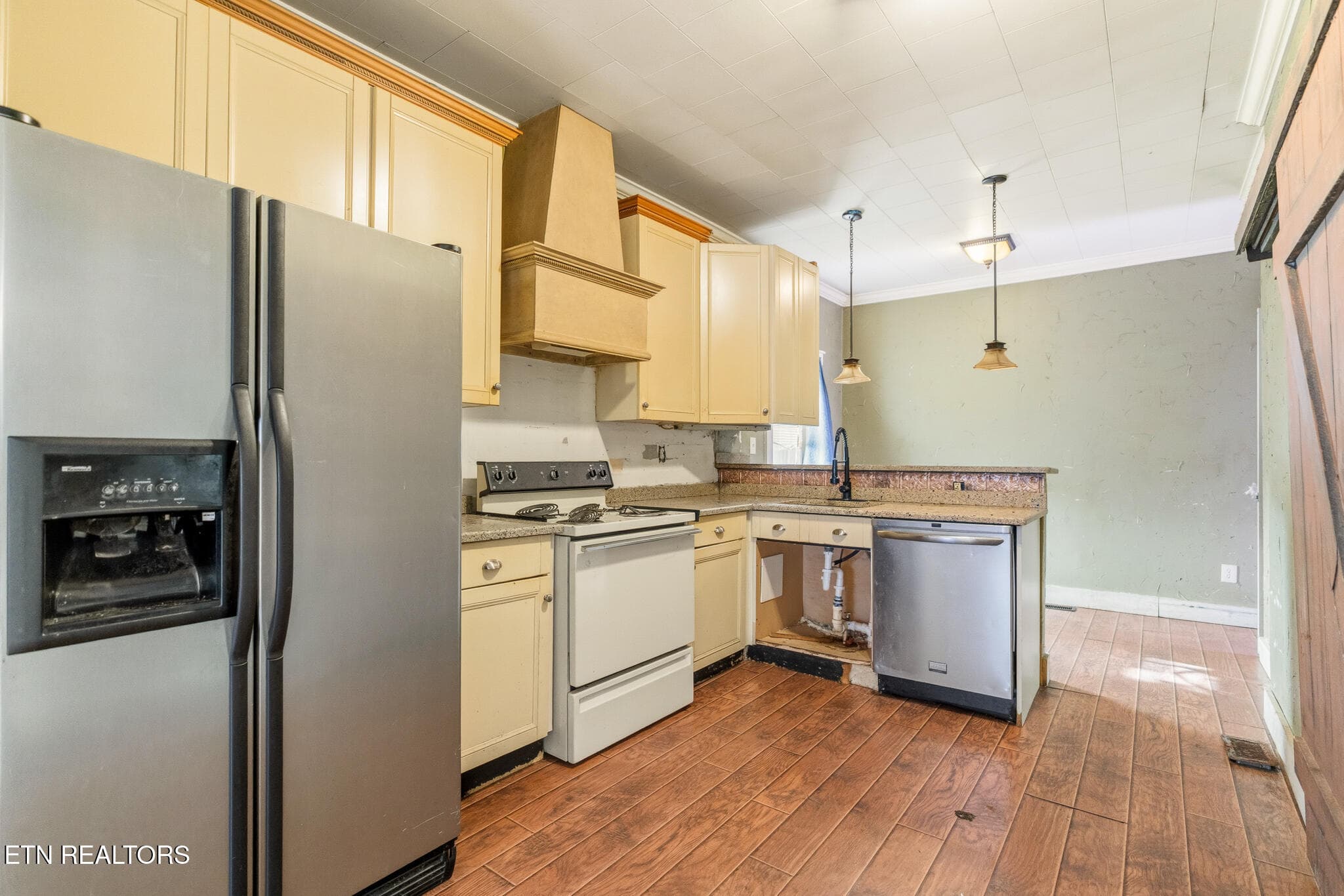 untitled-6 - 205 Cedar St, Loudon, TN 37774, Loudon
