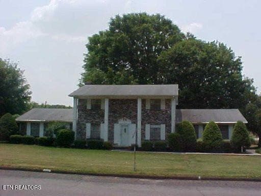 Jackson Hills photo - 302 Jackson Hills Drive, Maryville, TN 37804, Maryville