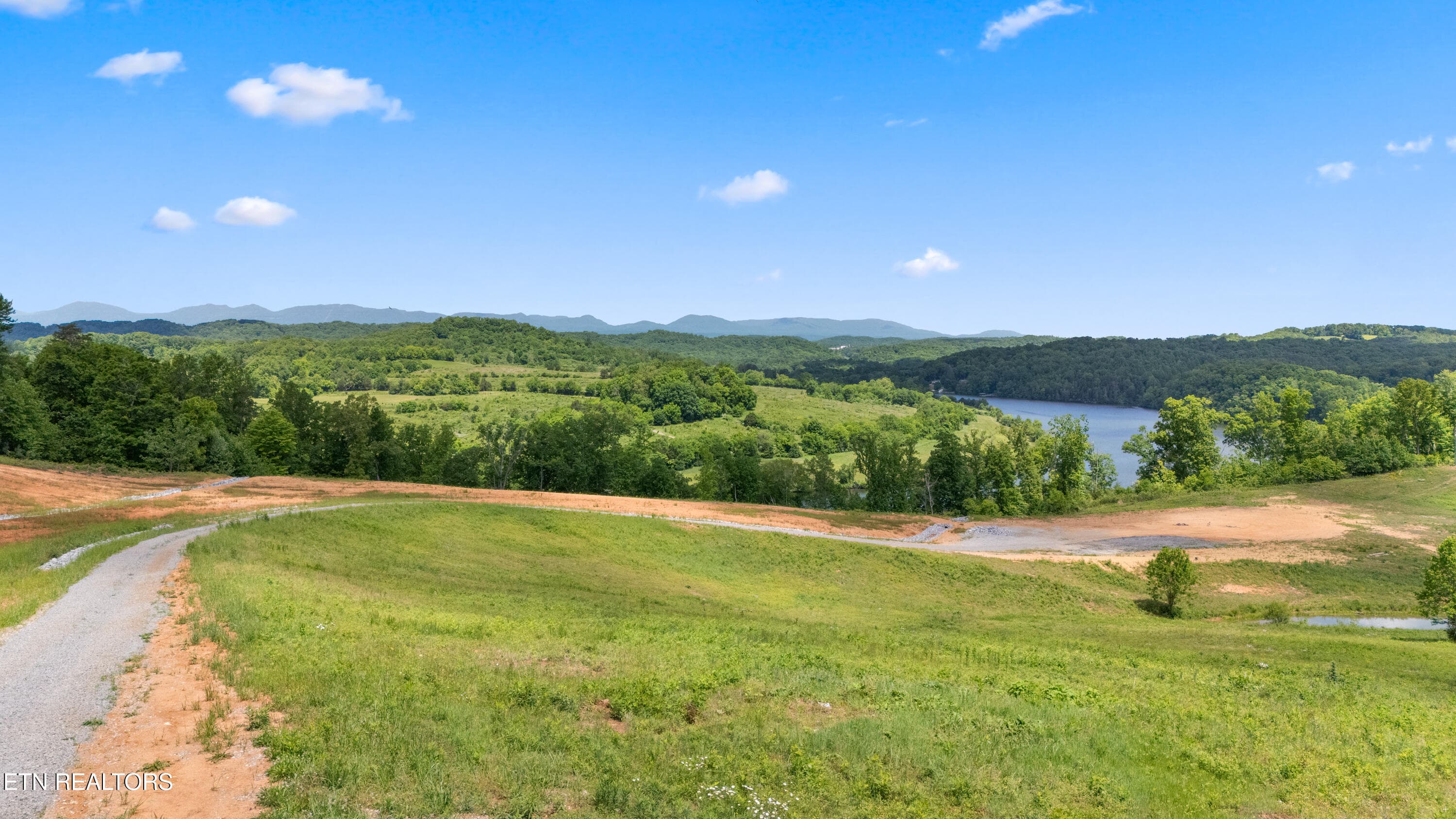 Positive Perceptions-1 - 0 Williams Bend Rd 44.45 Acres, Knoxville, TN 37932