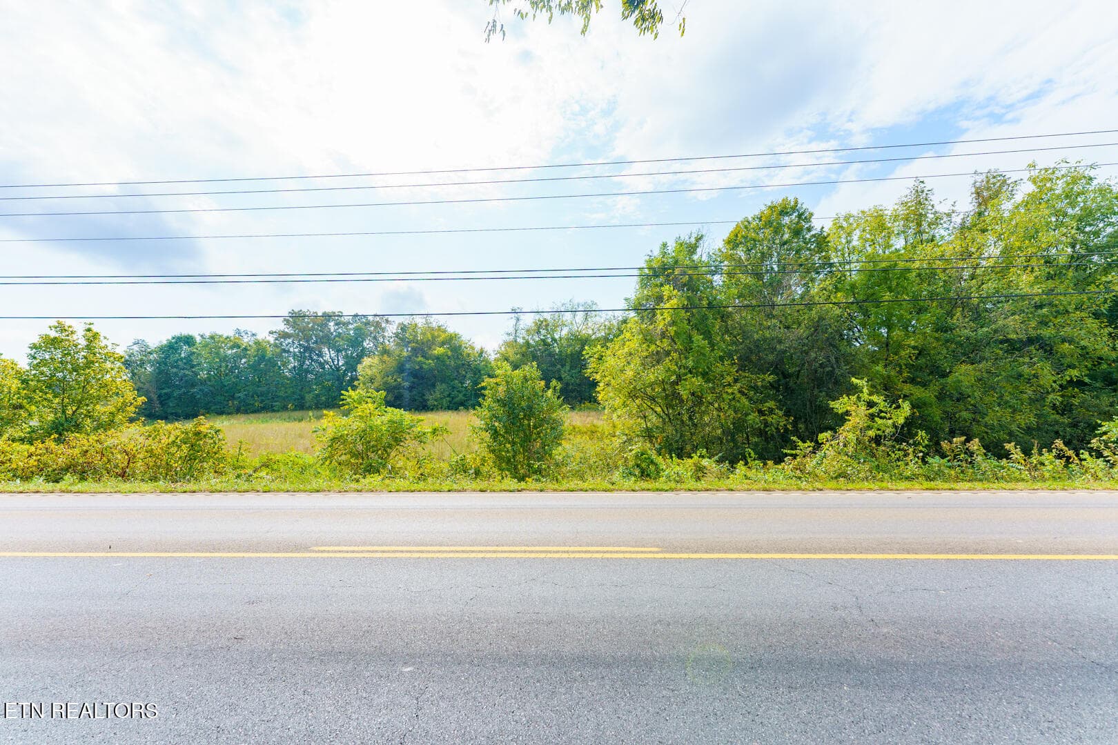 Boyds Creek Hwy, Sevierville, TN 37876