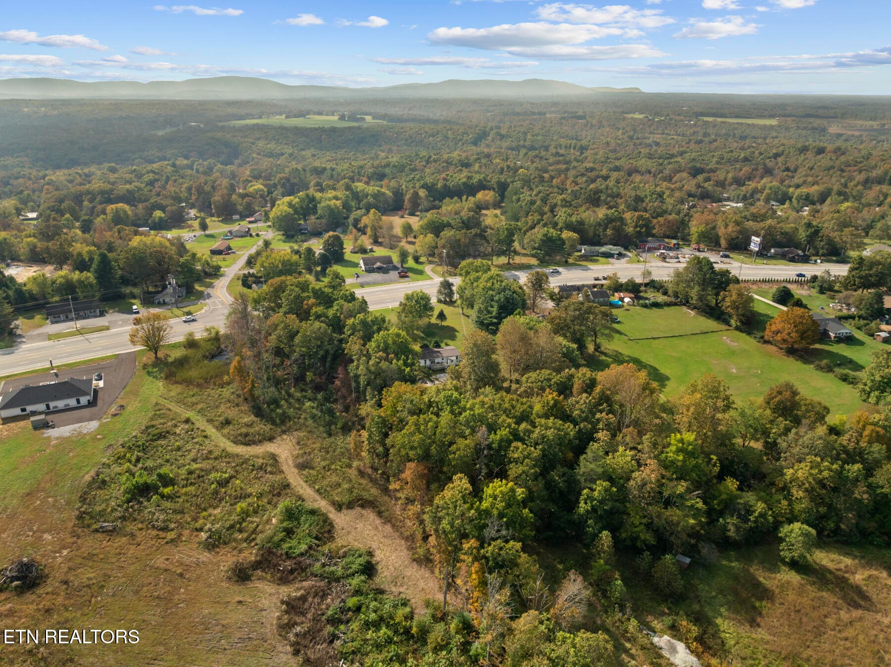 DJI_20261015101132_0996_D - 3533 Peavine Rd Rd, Crossville, TN 38571, Crossville