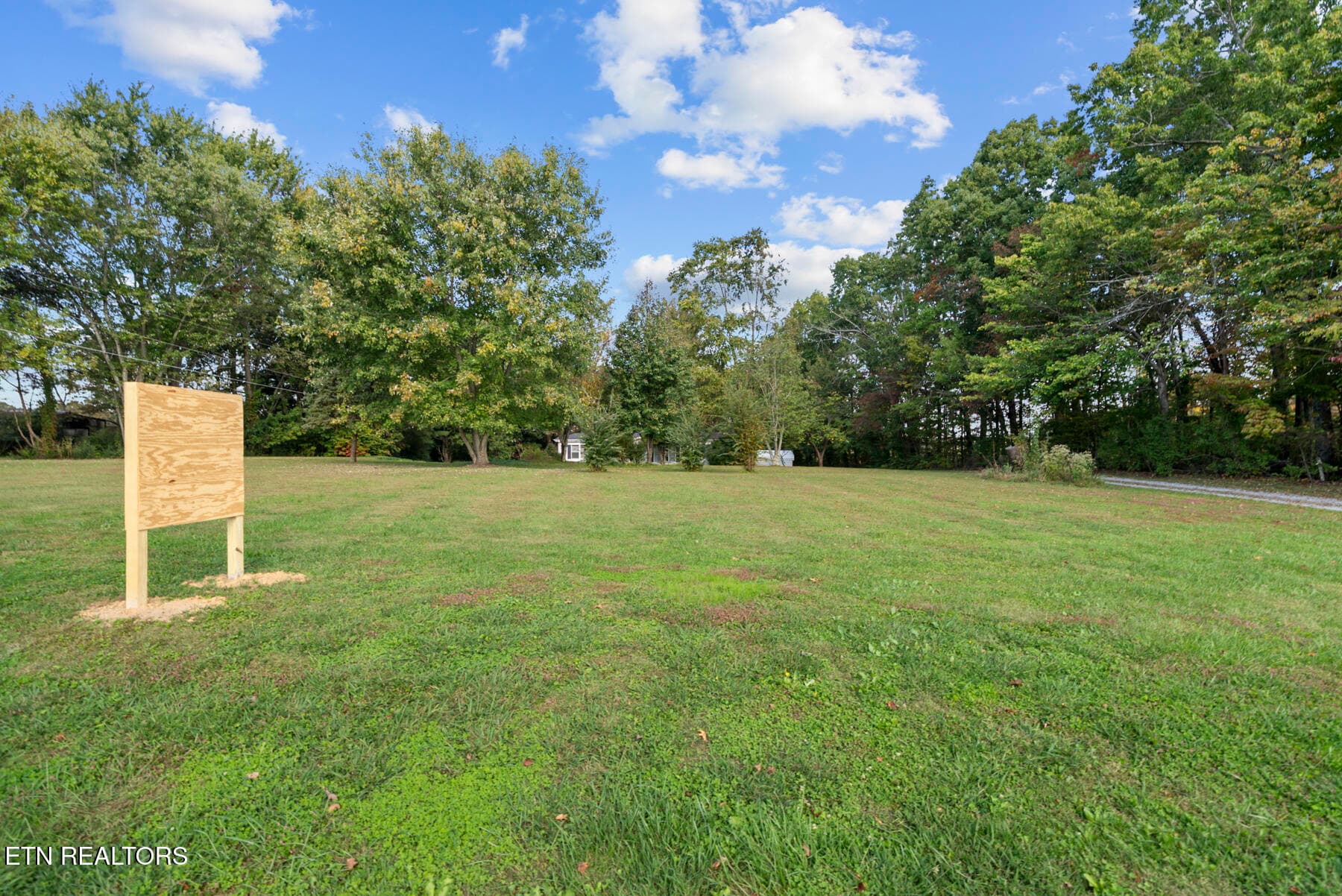 DSC00226 - 3533 Peavine Rd Rd, Crossville, TN 38571, Crossville