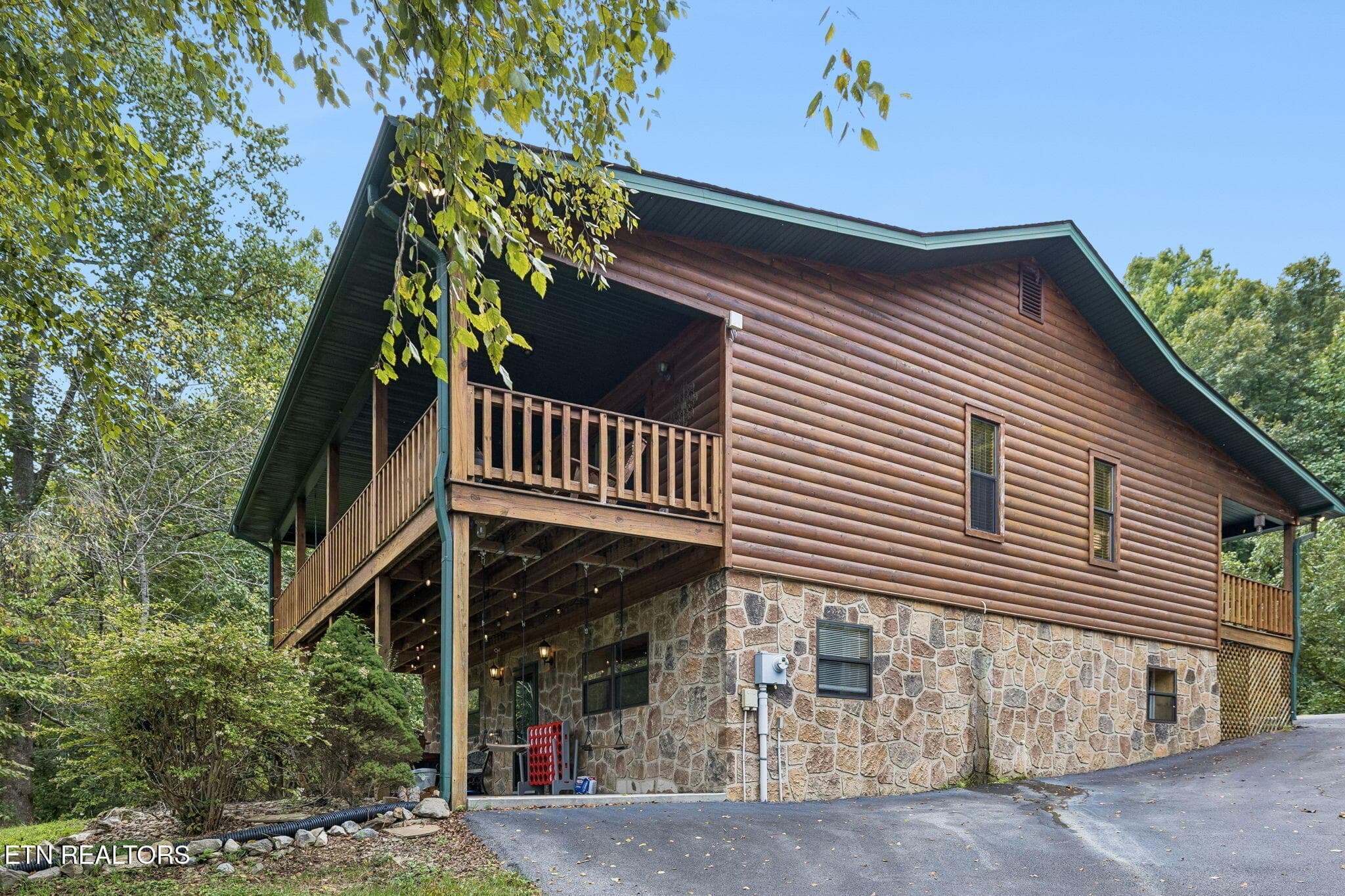 61-1619 Little Cove Church Rd - (49) - 1619 Little Cove Church Rd, Sevierville, TN 37862, Sevierville