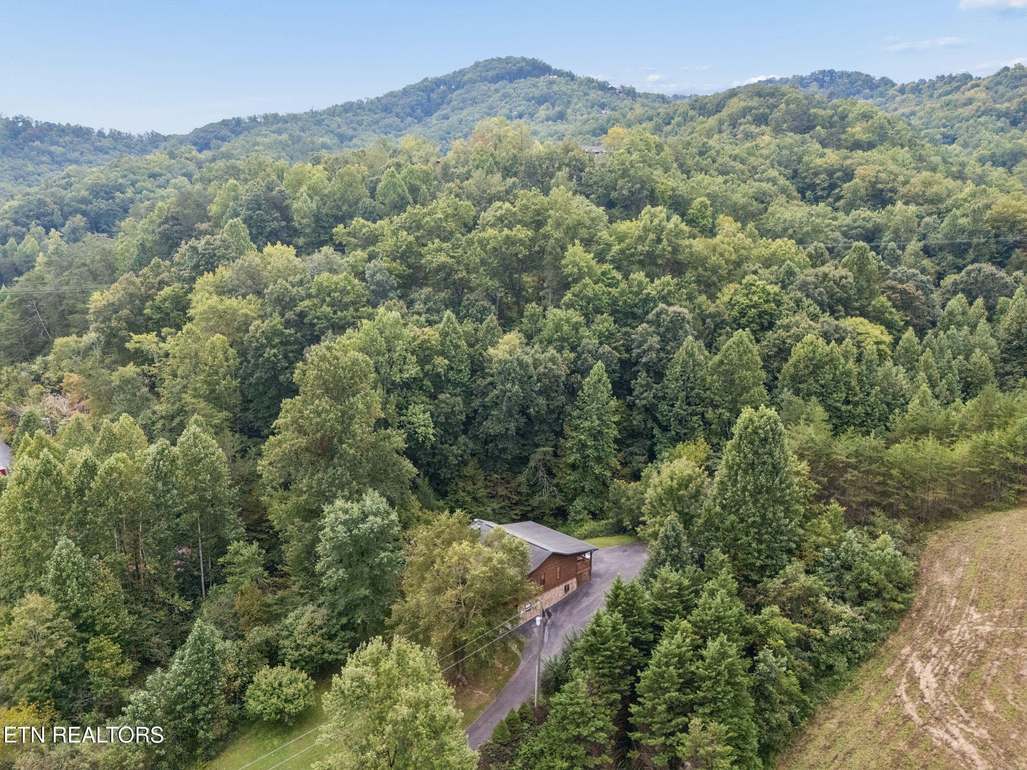 73-1619 Little Cove Church Rd - (6) (3) - 1619 Little Cove Church Rd, Sevierville, TN 37862, Sevierville