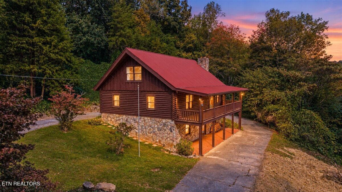 02-342 Big Springs Ln - 342 Big Springs Lane, Jacksboro, TN 37757
