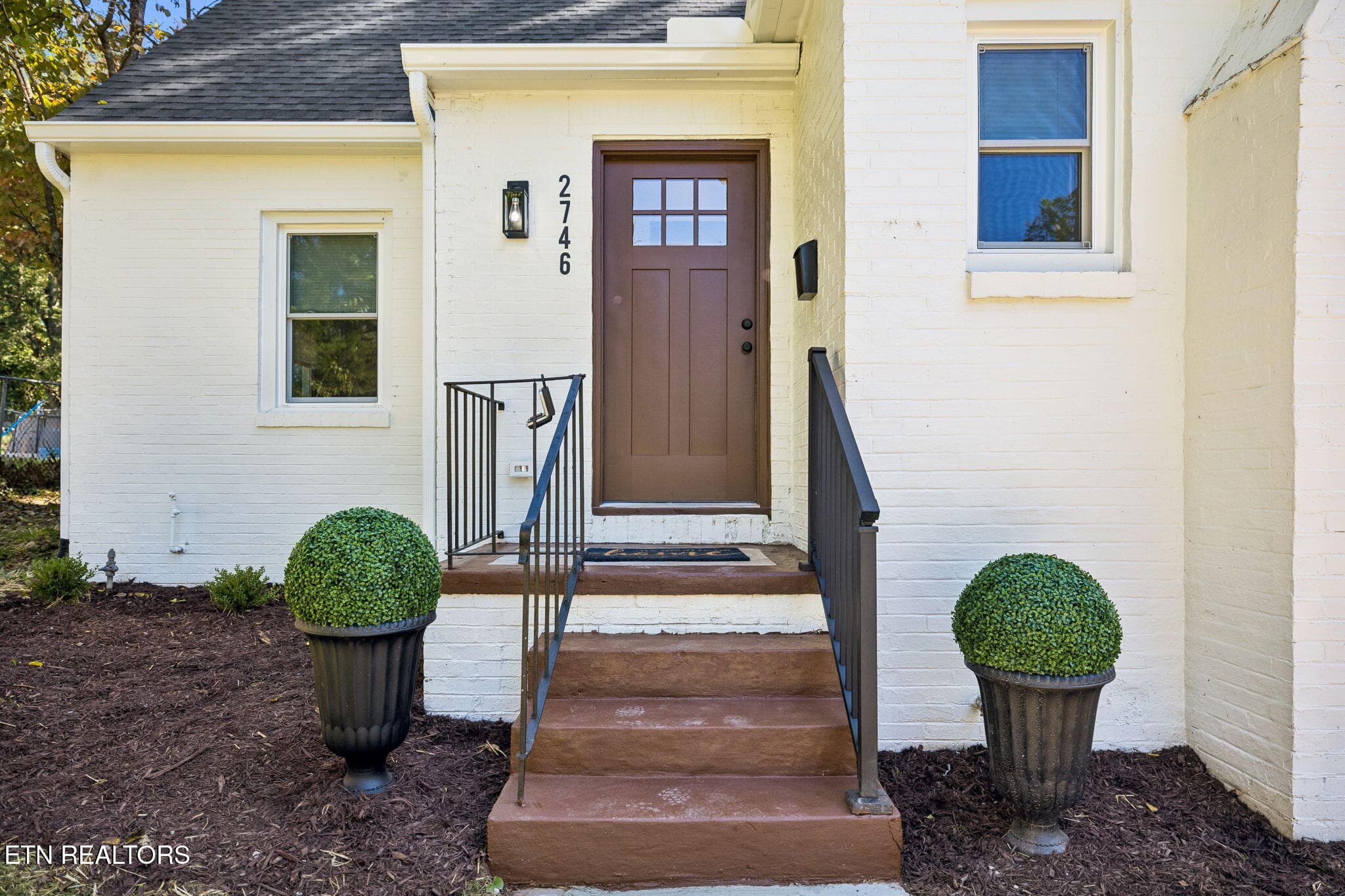 Front door - 2746 Linden Ave, Knoxville, TN 37914, Knoxville