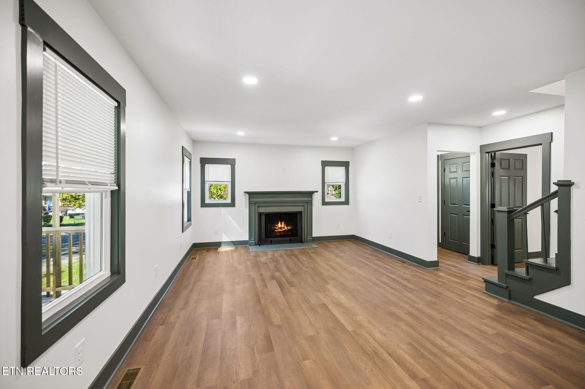 Livingroom 2 - 2746 Linden Ave, Knoxville, TN 37914, Knoxville