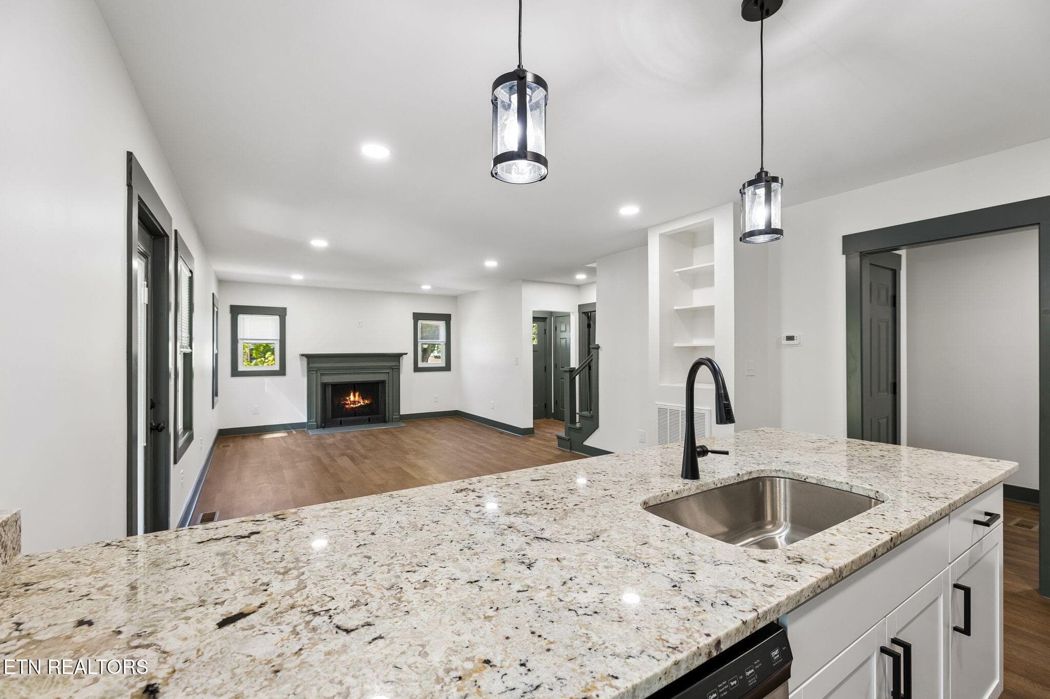 Kitchen 4 - 2746 Linden Ave, Knoxville, TN 37914, Knoxville