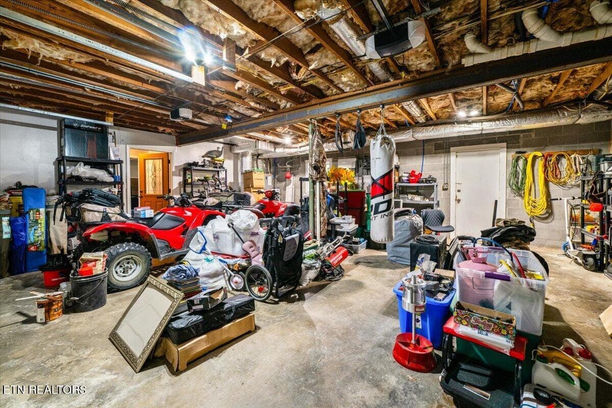 41-230 Mack Gamble Ln - 230 Mack Gamble Lane, Jacksboro, TN 37757