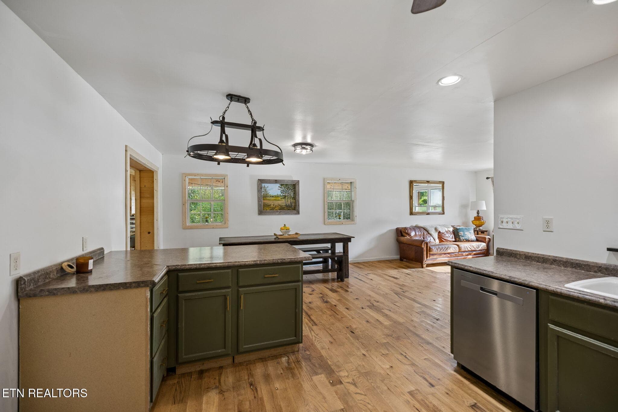Kitchen - 3134 Highway 131, Washburn, TN 37888, Washburn