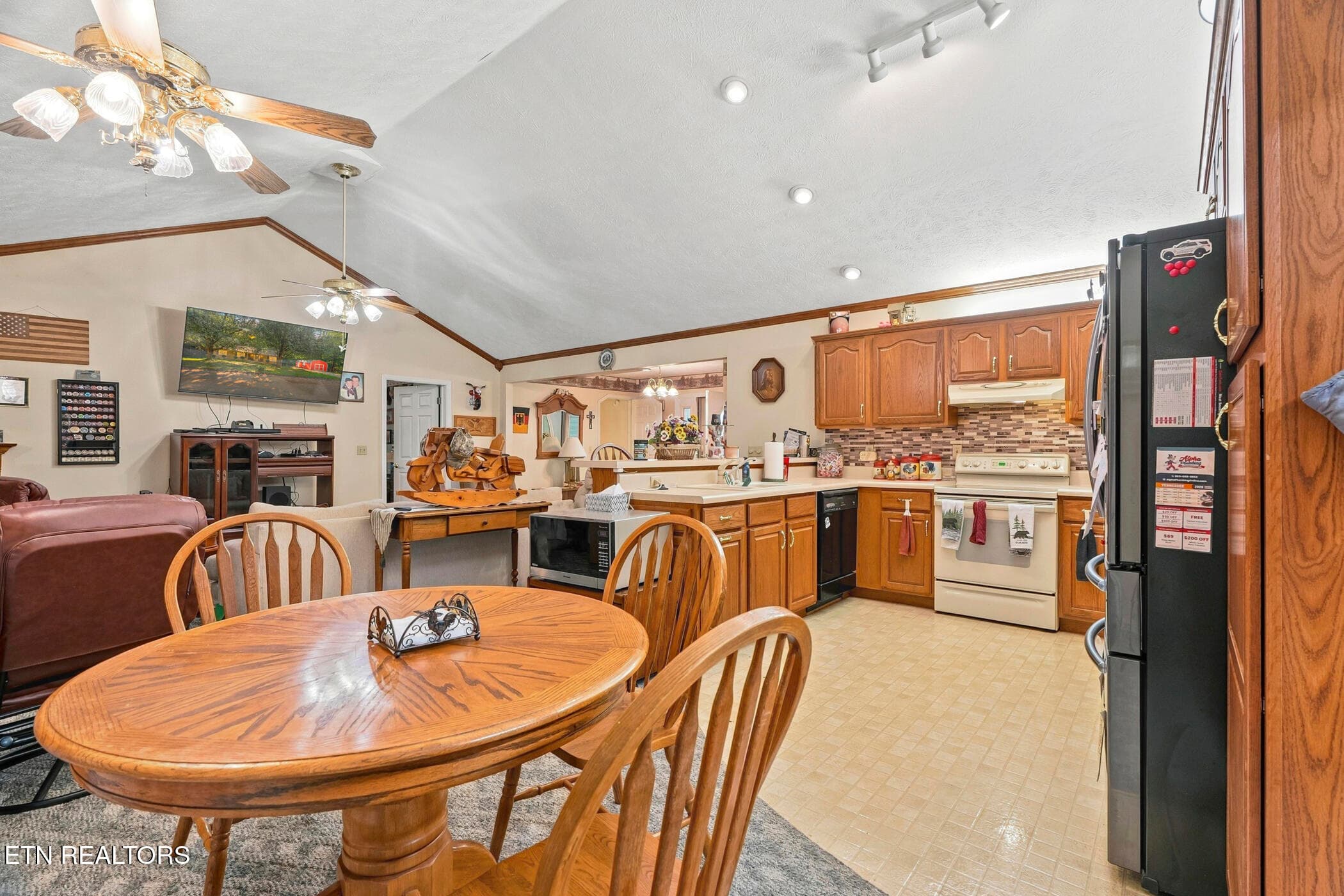 dsc04132 - 1540 Licking Spring Way, Sevierville, TN 37876, Sevierville