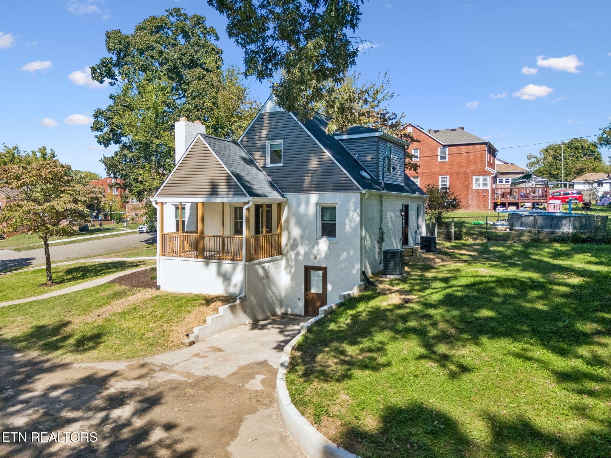 Outside of home 4 - 2746 Linden Ave, Knoxville, TN 37914, Knoxville