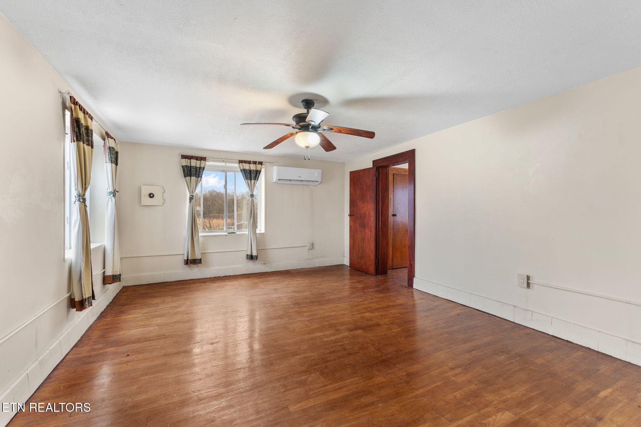 48-web-or-mls-3F1A9823 - 3185 N Highway 411N Place, Englewood, TN 37329, Englewood