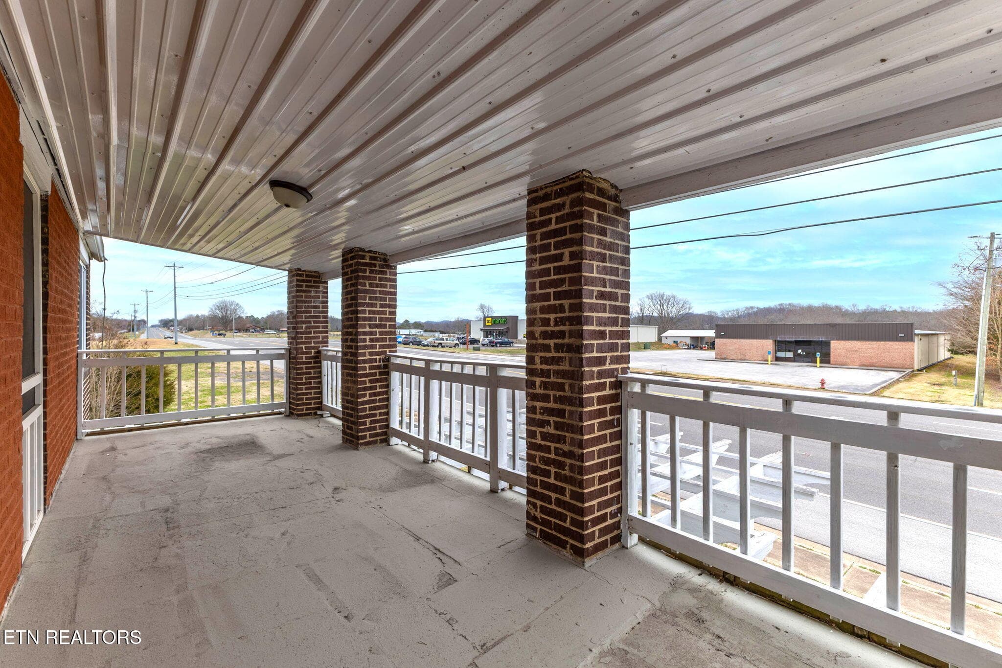 47-web-or-mls-3F1A9844-HDR-3 - 3185 N Highway 411N Place, Englewood, TN 37329, Englewood