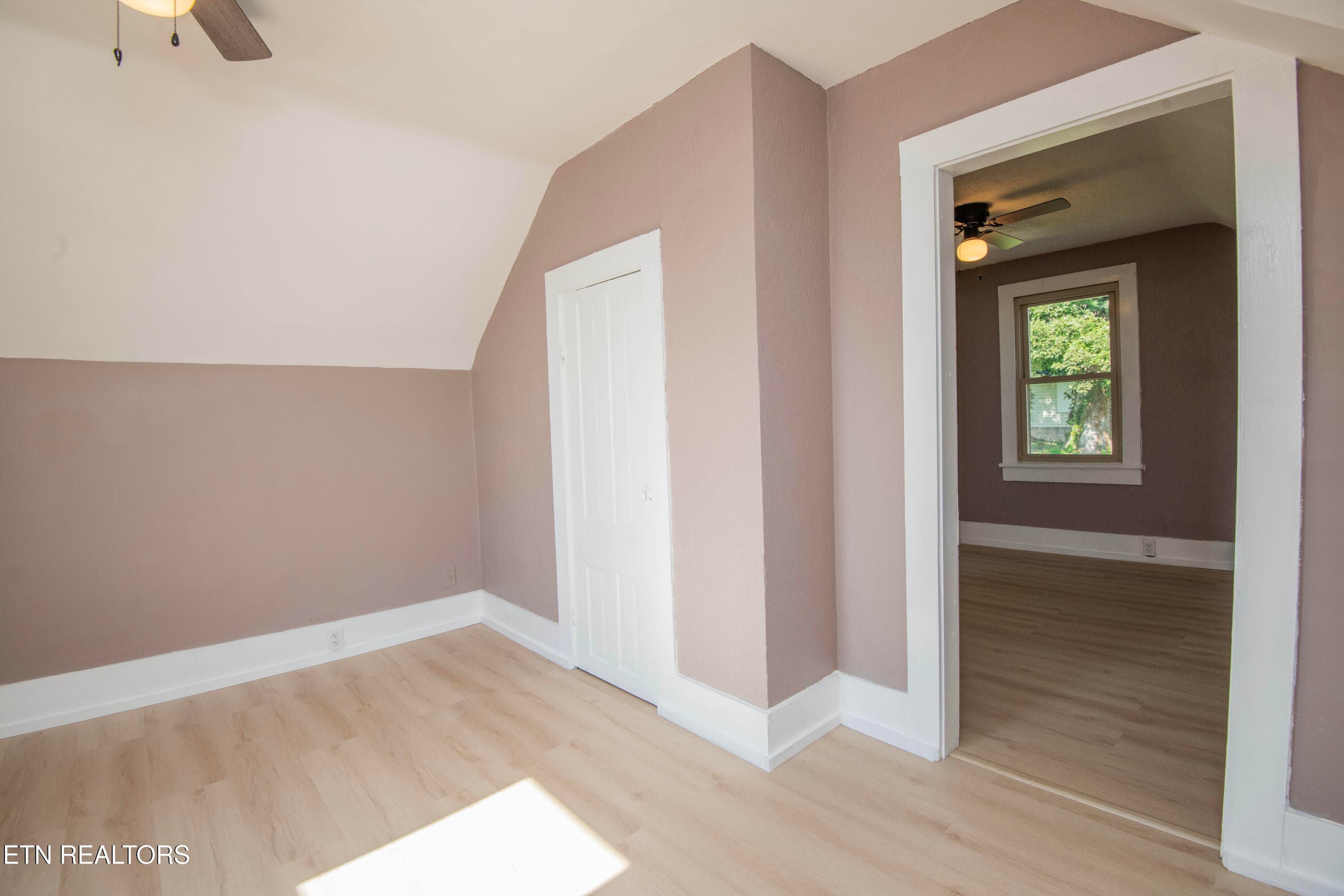 second bed - 509 W 3rd Ave, Lenoir City, TN 37771, Lenoir City