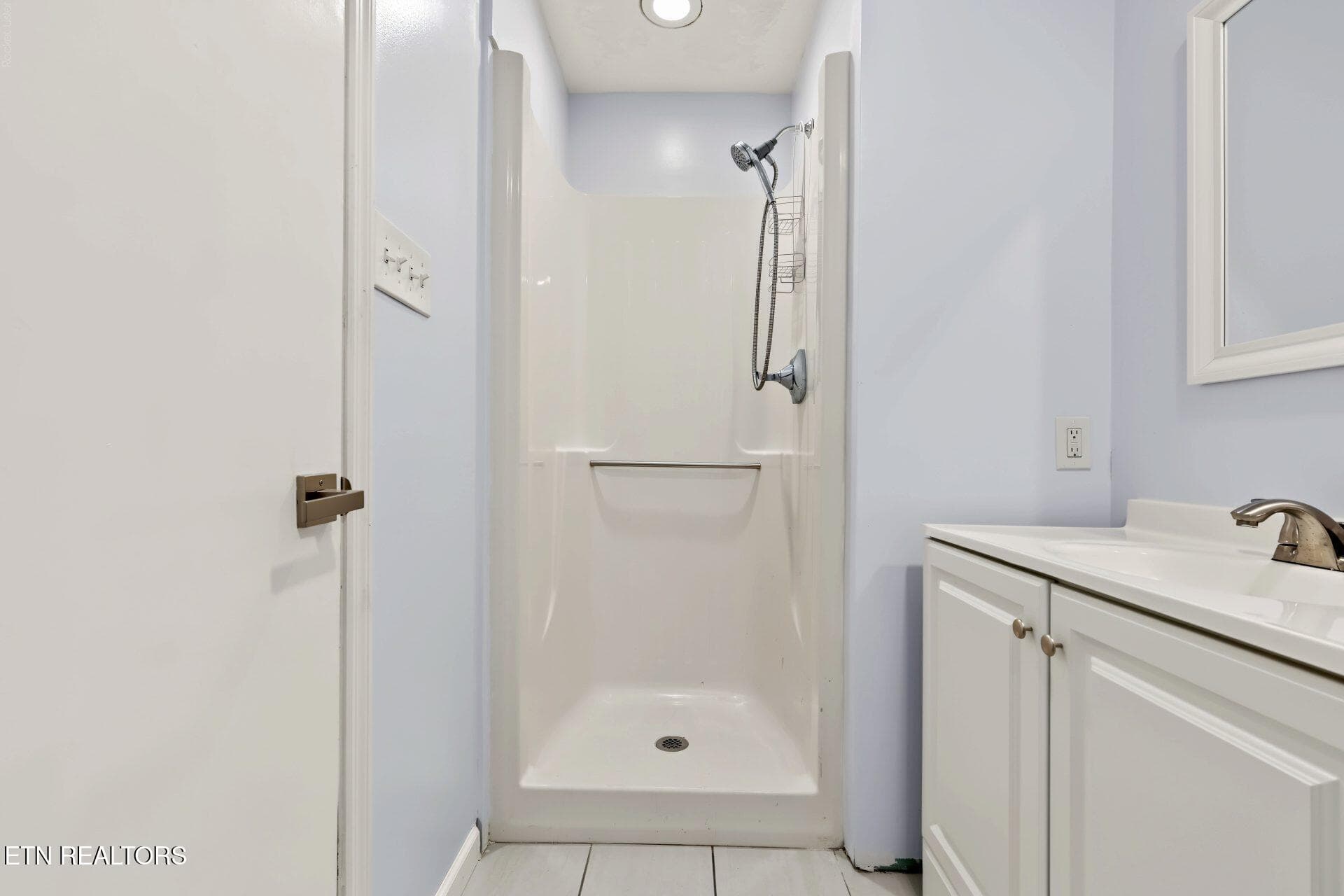 34_beyc6ab42ac9bb5df - 14 Cooper Lane, Oak Ridge, TN 37830