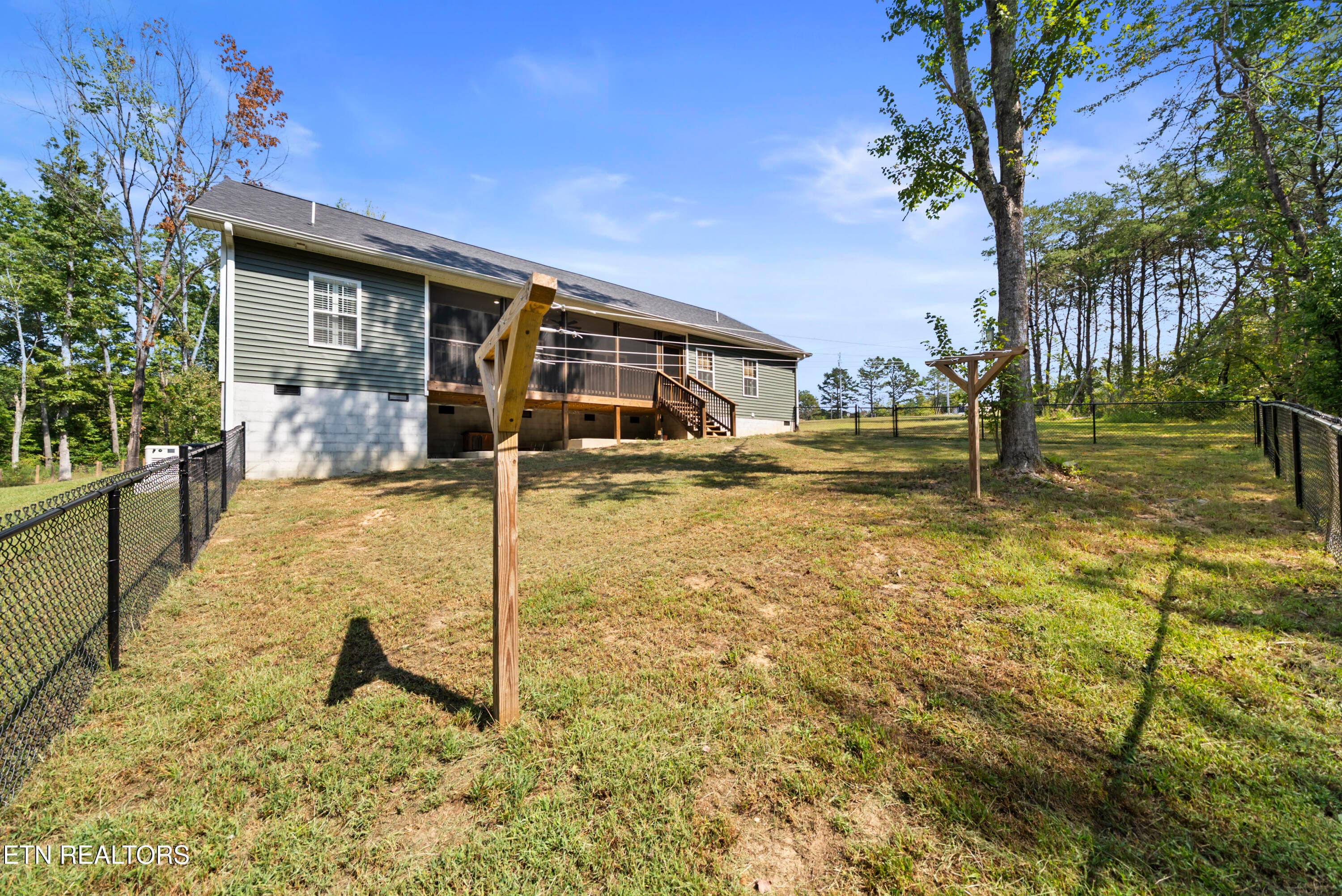 DSC04334 - 364 Alf Threet Rd, Jamestown, TN 38556, Jamestown
