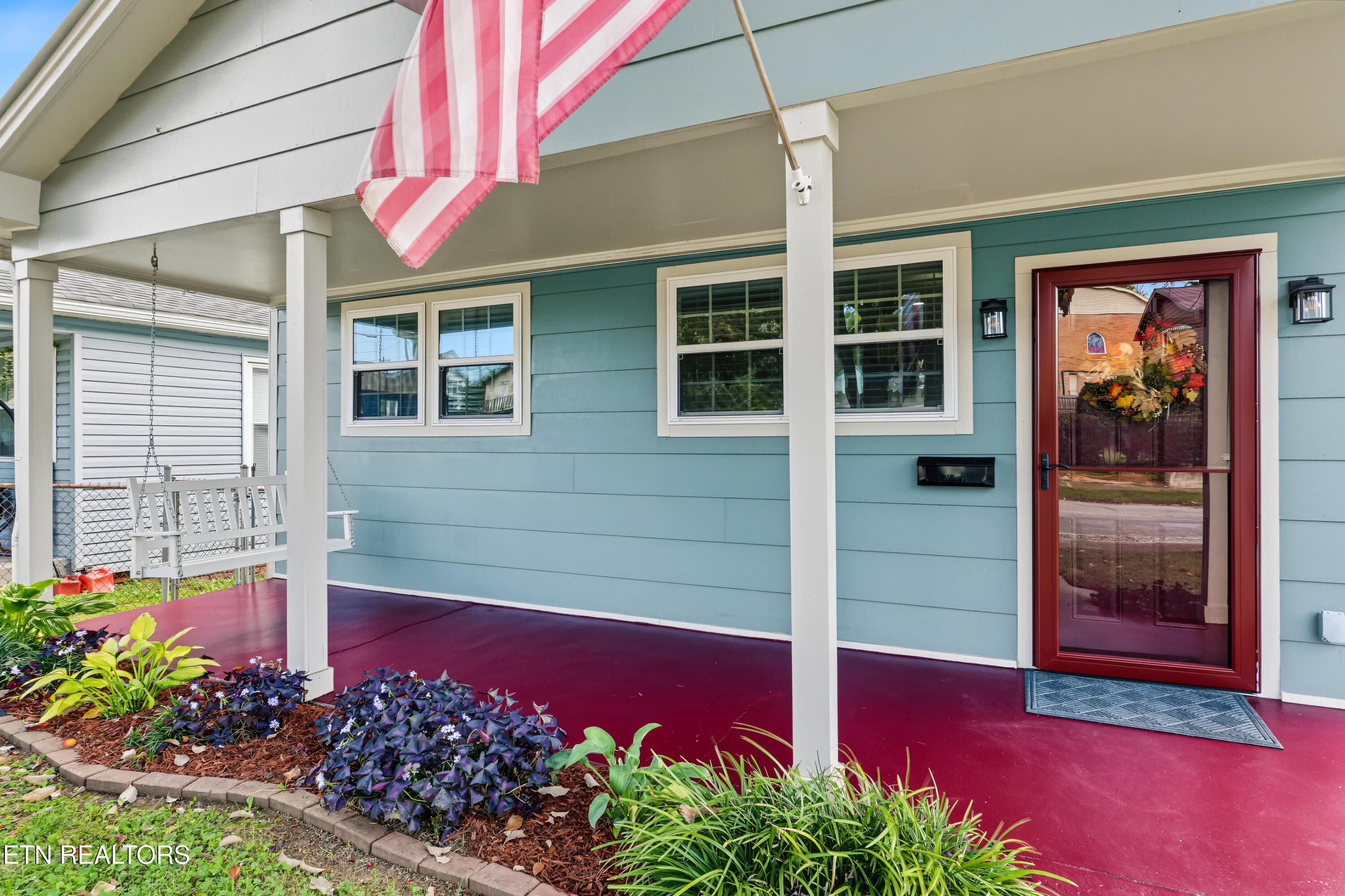 2 STORM DOORS - 511 Ferry St, Loudon, TN 37774, Loudon