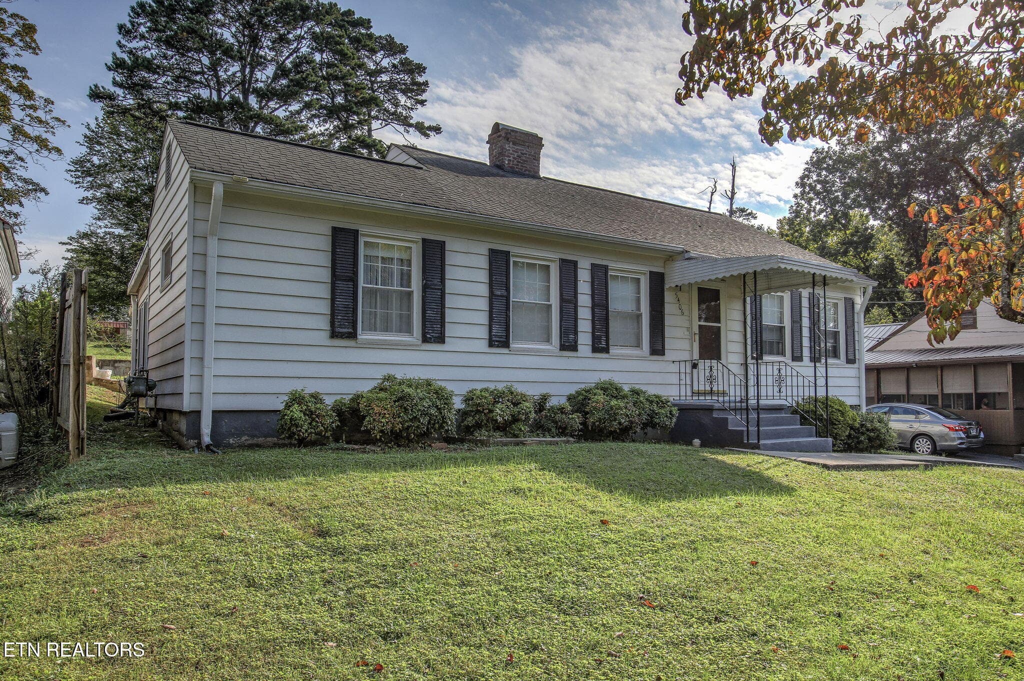 IMG_1173 - 5406 Greencrest Rd, Knoxville, TN 37918