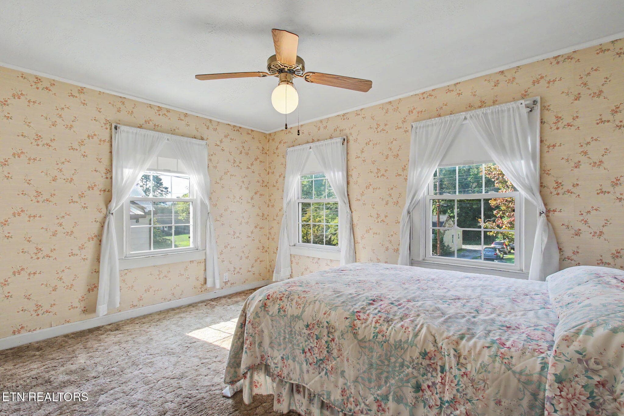 IMG_1317 - 5406 Greencrest Rd, Knoxville, TN 37918