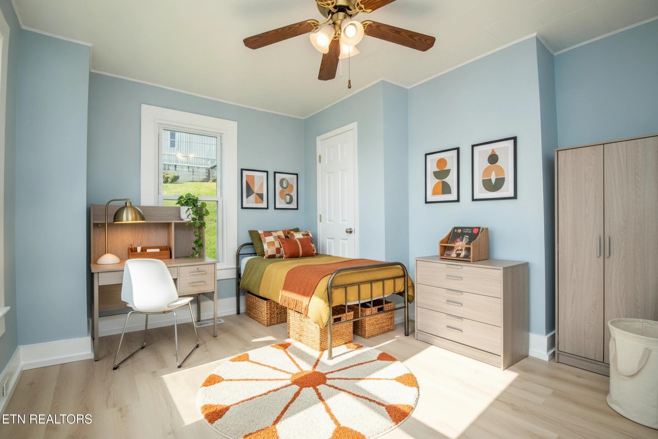 staged1 - 509 W 3rd Ave, Lenoir City, TN 37771, Lenoir City