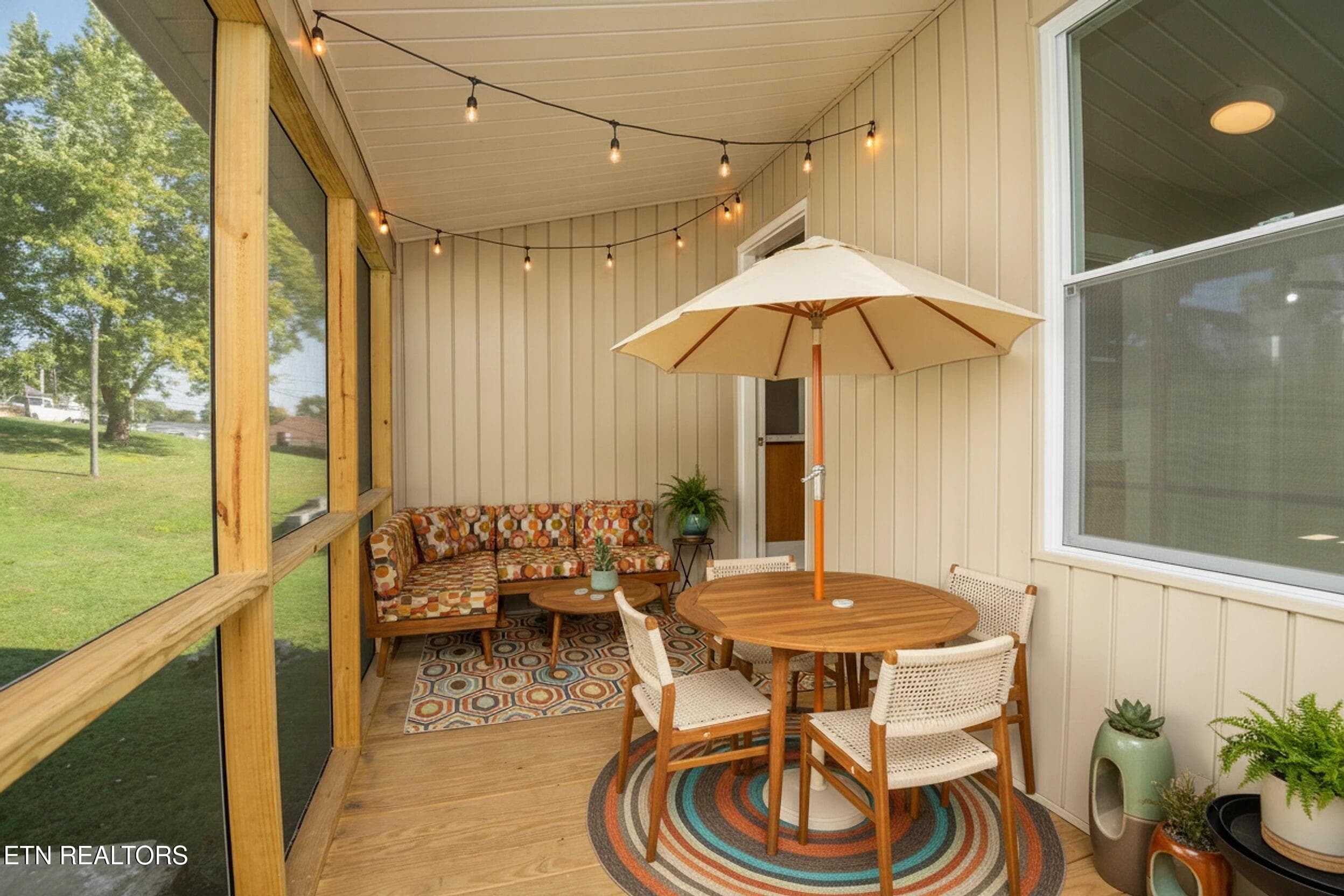 staged3 - 509 W 3rd Ave, Lenoir City, TN 37771, Lenoir City