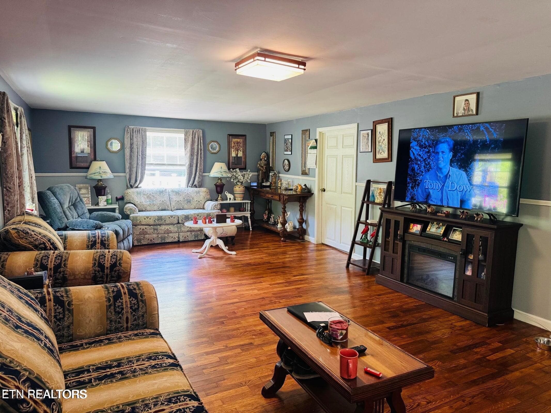 IMG_1043 - 681 Island Cove Rd, Rocky Top, TN 37769, Rocky Top