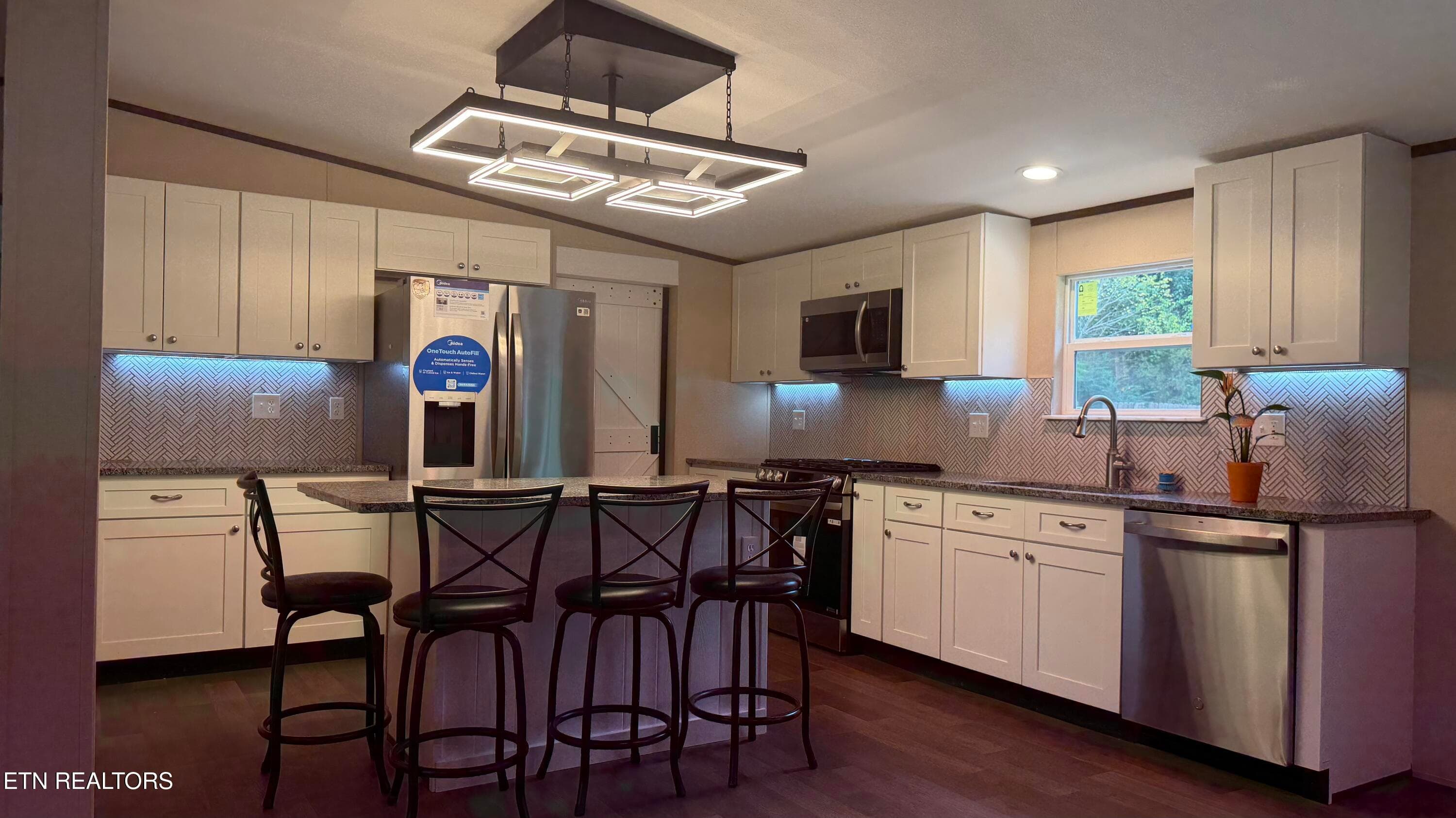 Kitchen - 19185 Martel Rd, Lenoir City, TN 37772, Lenoir City