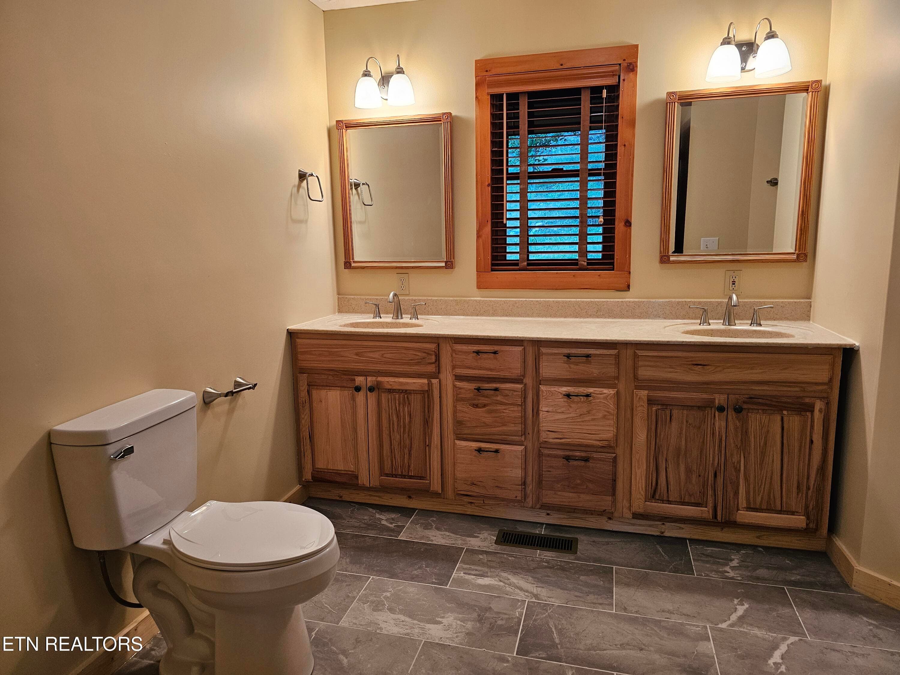 20261014_172356 - 3505 Rocky Ridge Rd, Cosby, TN 37722, Cosby